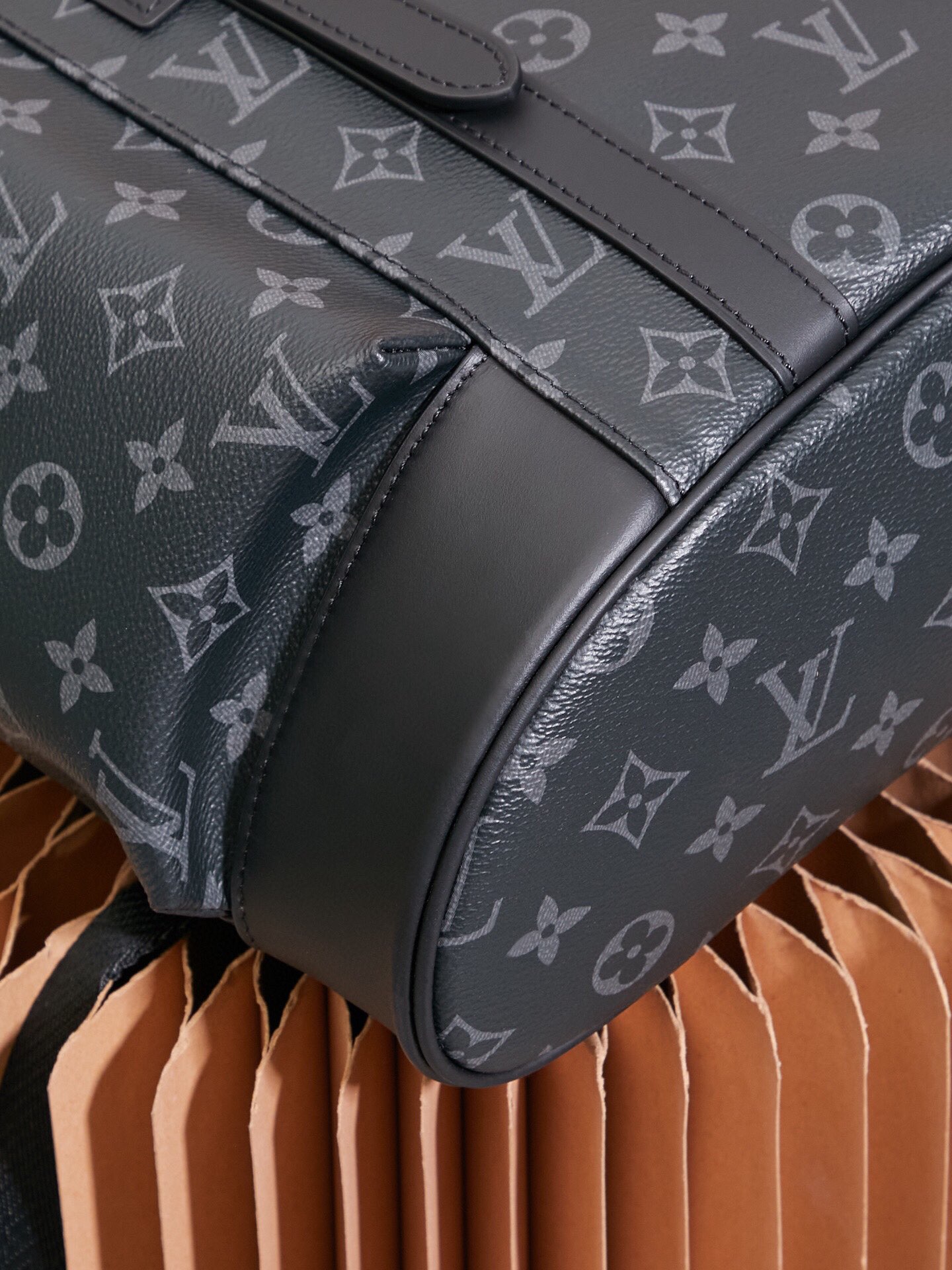 Louis Vuitton CHRISTOPHER Backpack M43735