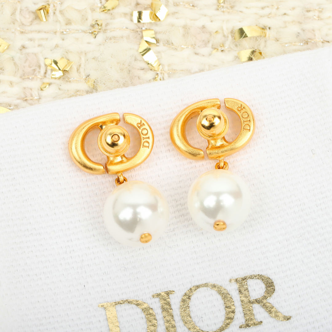 Dior CD Pearl Earrings