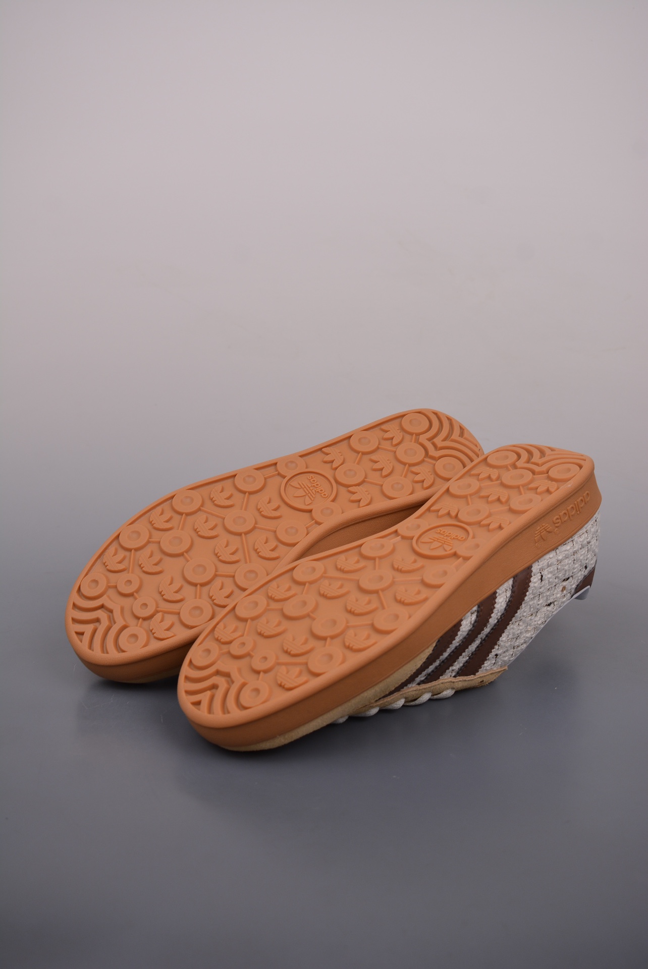 Adidas Gazelle Indoor Trainers Brown Cotton