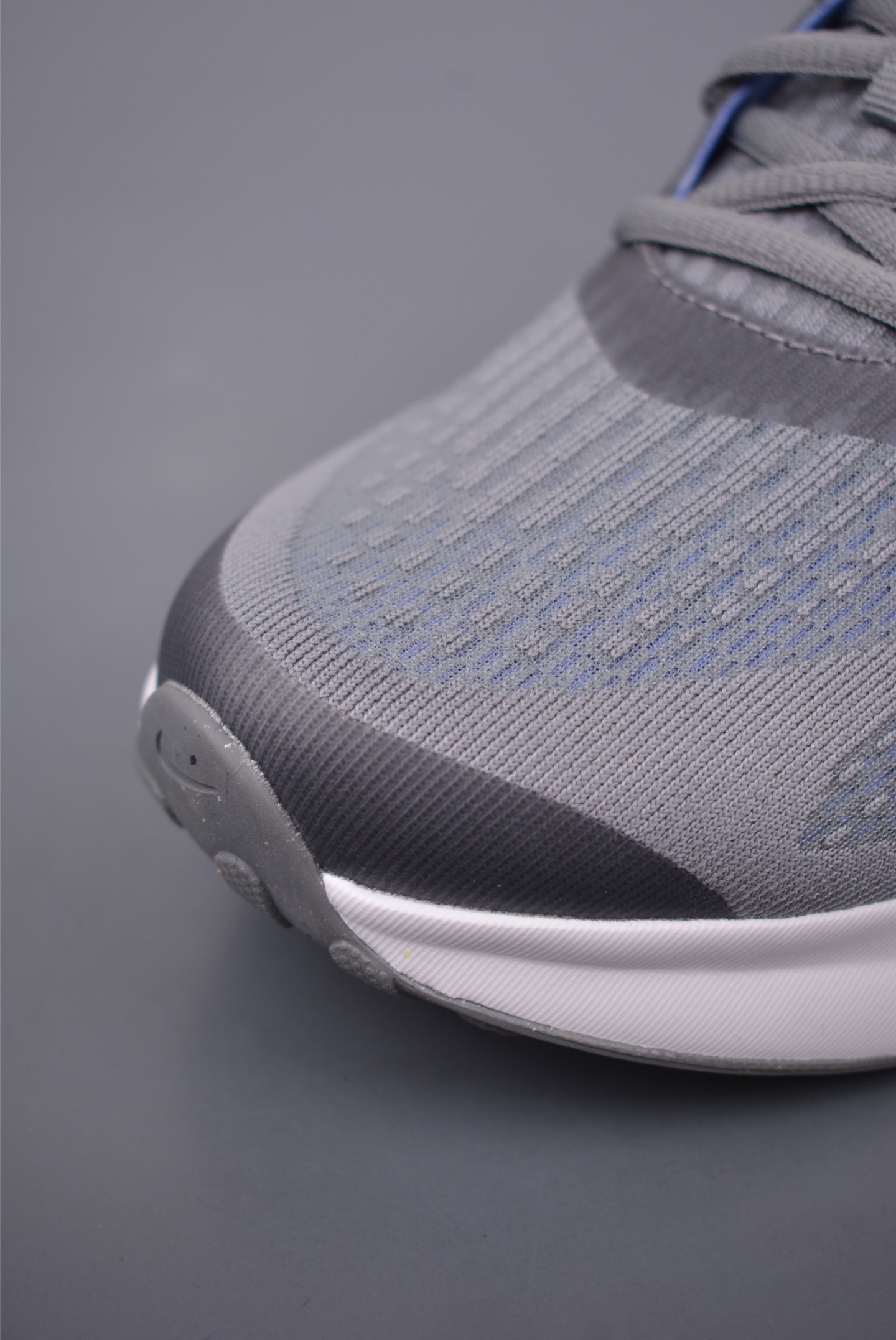 Nike Journey Run Grey Blue Gold Hook FJ7765-004