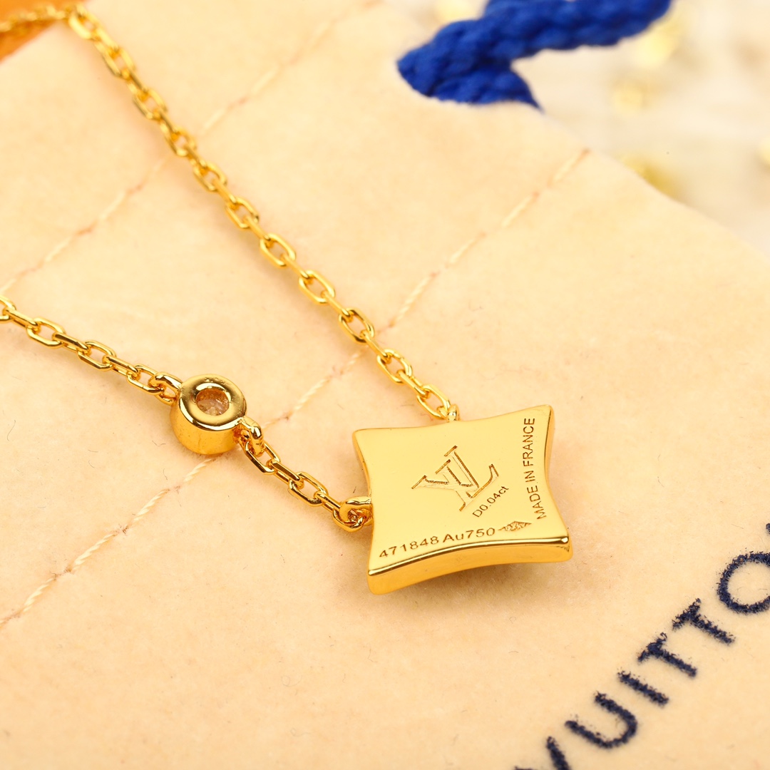 Louis Vuitton Amazonite Necklace