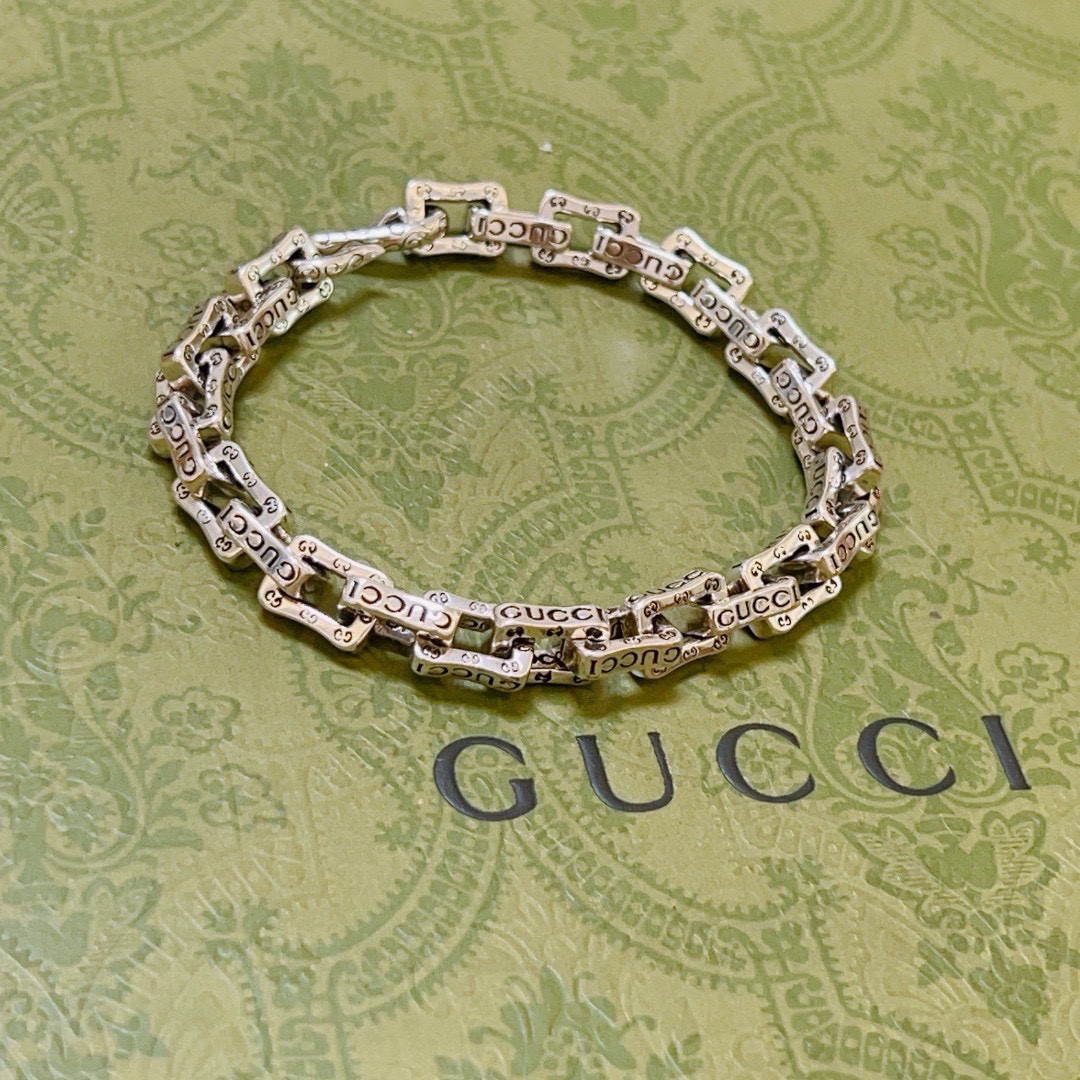 Gucci GG Square Chain Bracelet