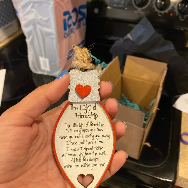 FRIENDSHIP ORNAMENT GIFT