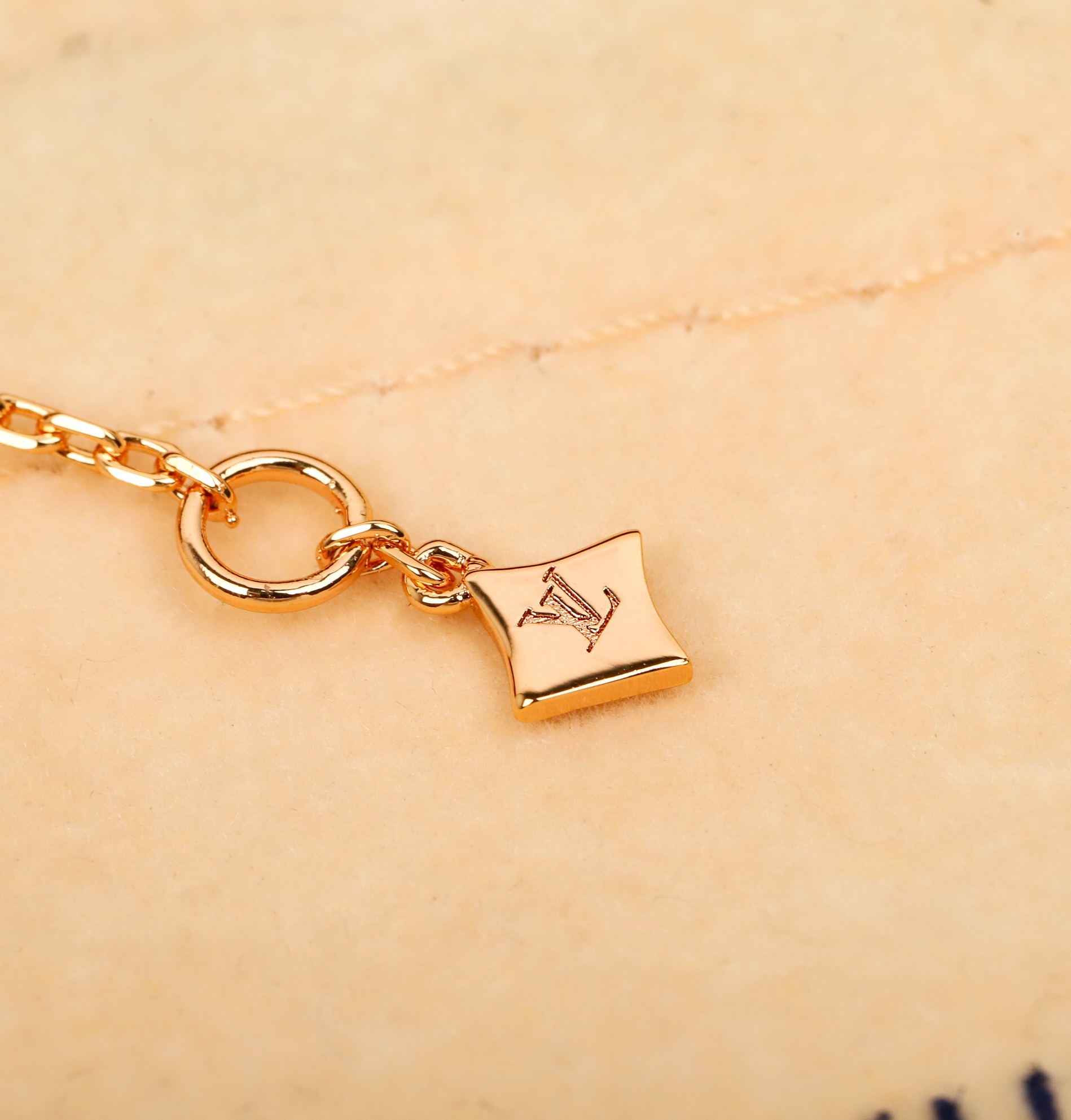 Louis Vuitton Four Flower Bracelet