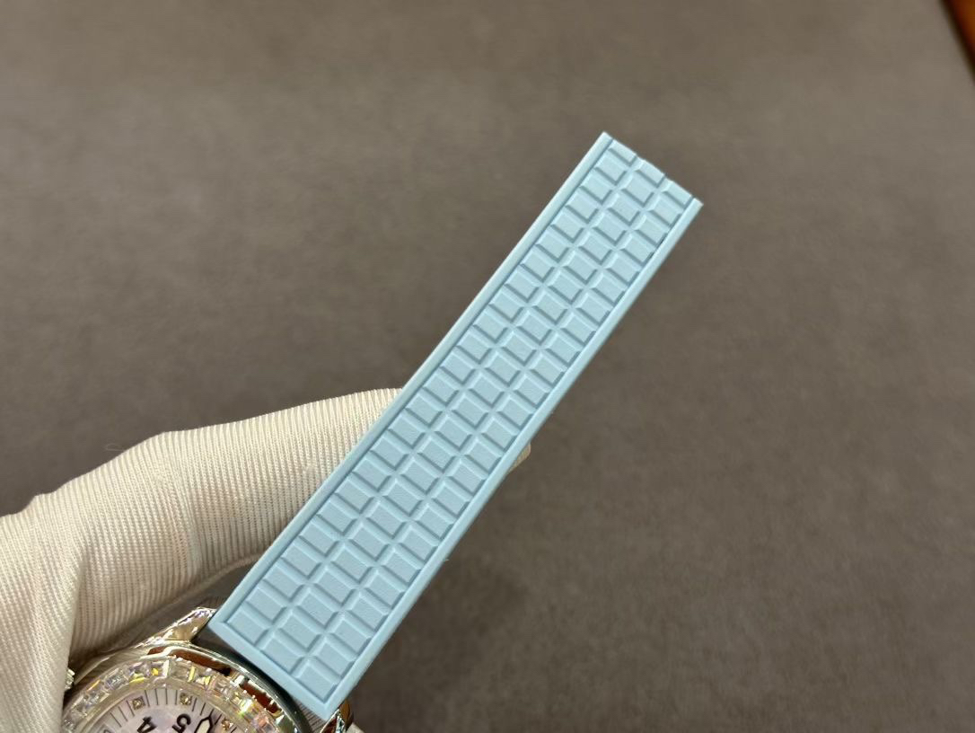 Patek Philippe Factory New AQUANAUT Series