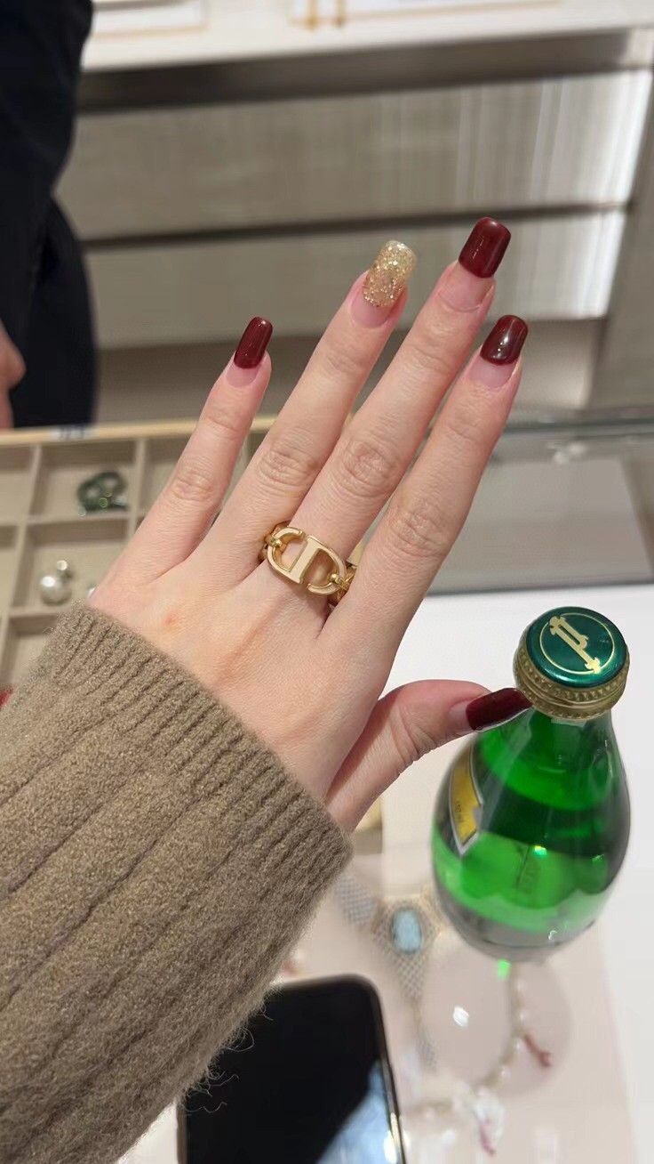 Dior CD letter ring