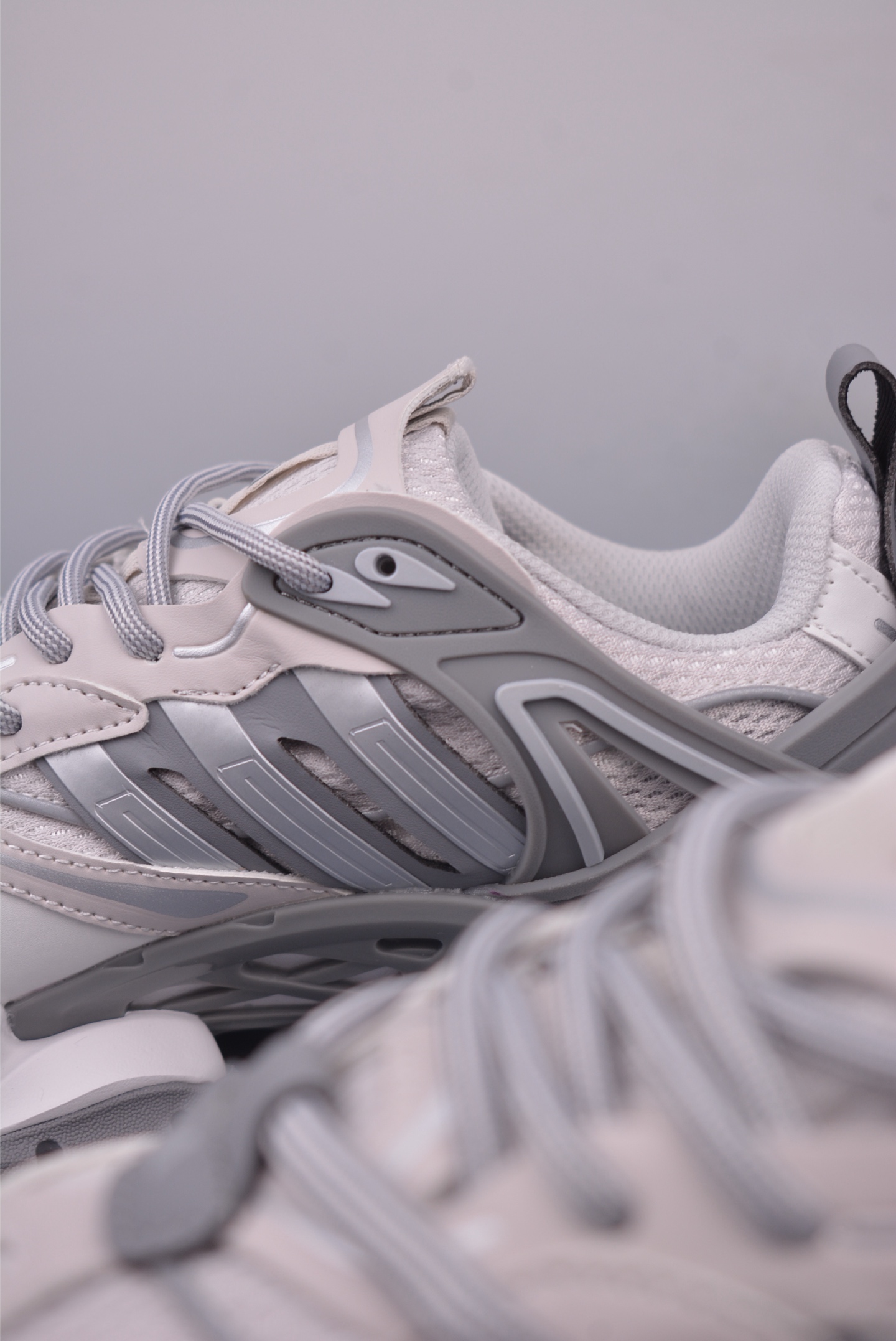 Adidas XLG Runner Deluxe Daddy Shoes Light Gray Silver White IH1583