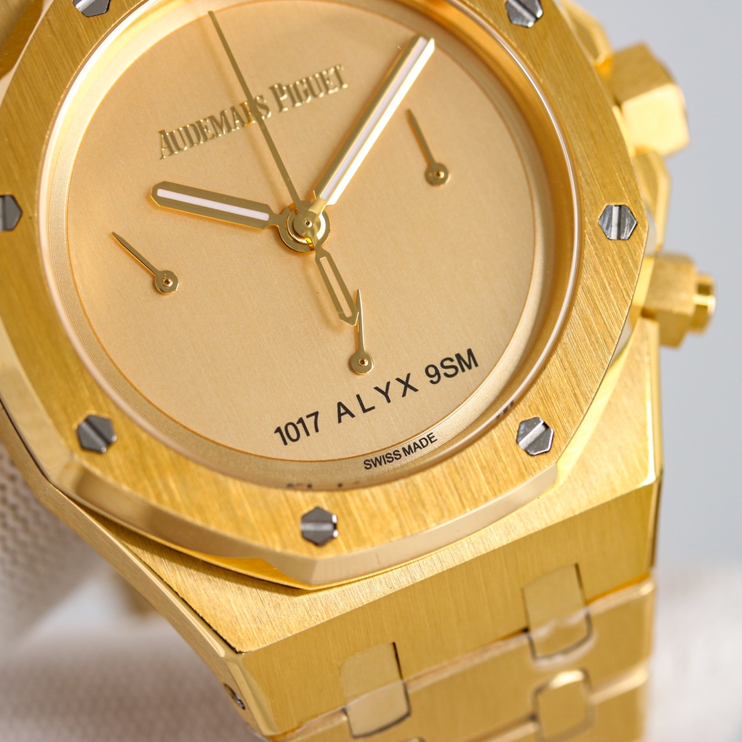 Audemars Piguet Royal Oak 26240BA.OO.1320BA.01