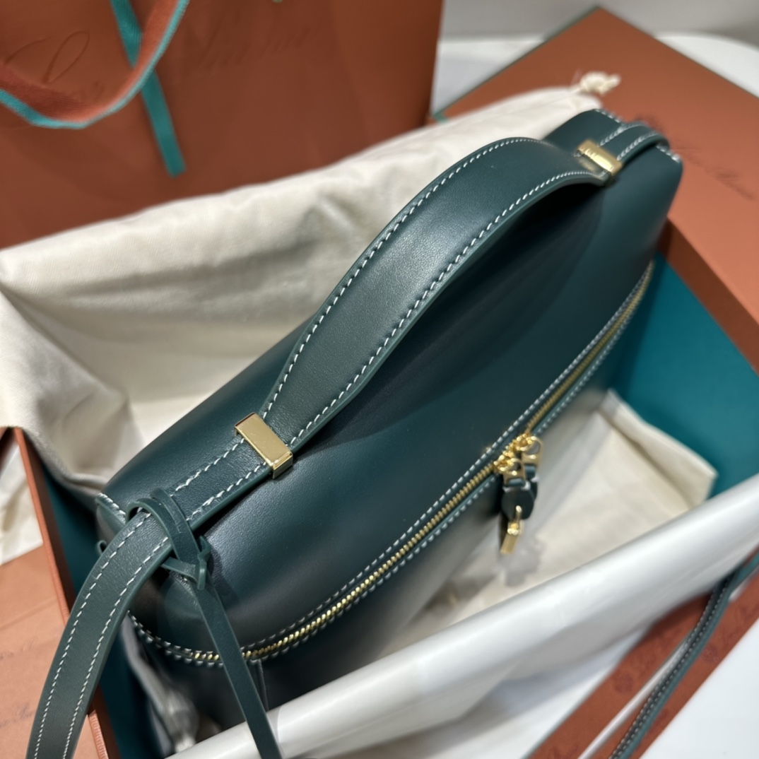 Loro Piana Extra L27 bag