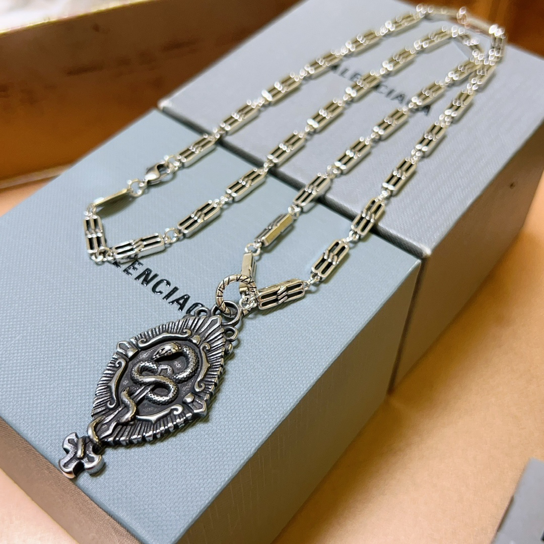 Balenciaga Snake Brand Vintage Chain Necklace
