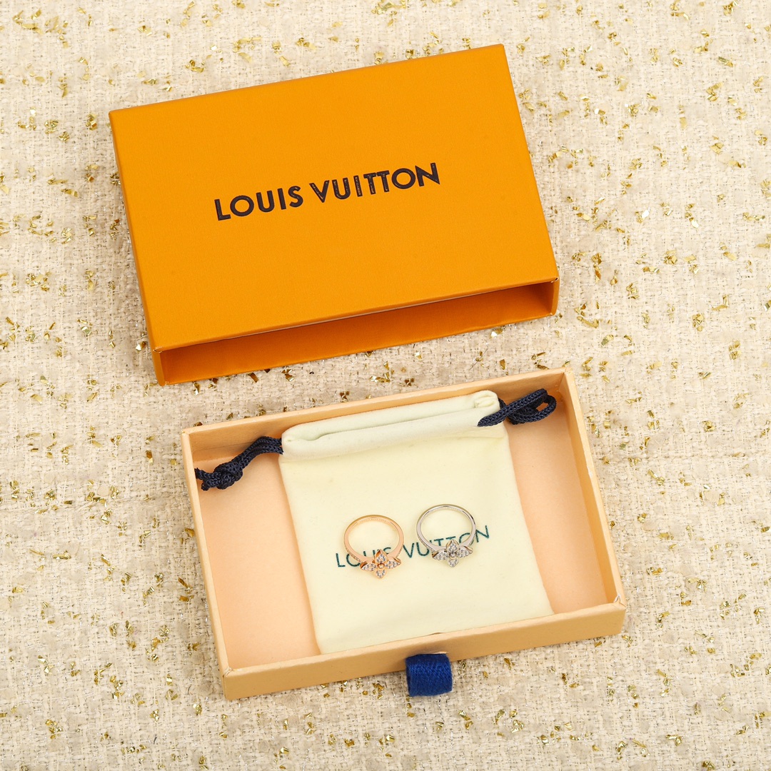 Louis Vuitton STAR BLOSSOM RING