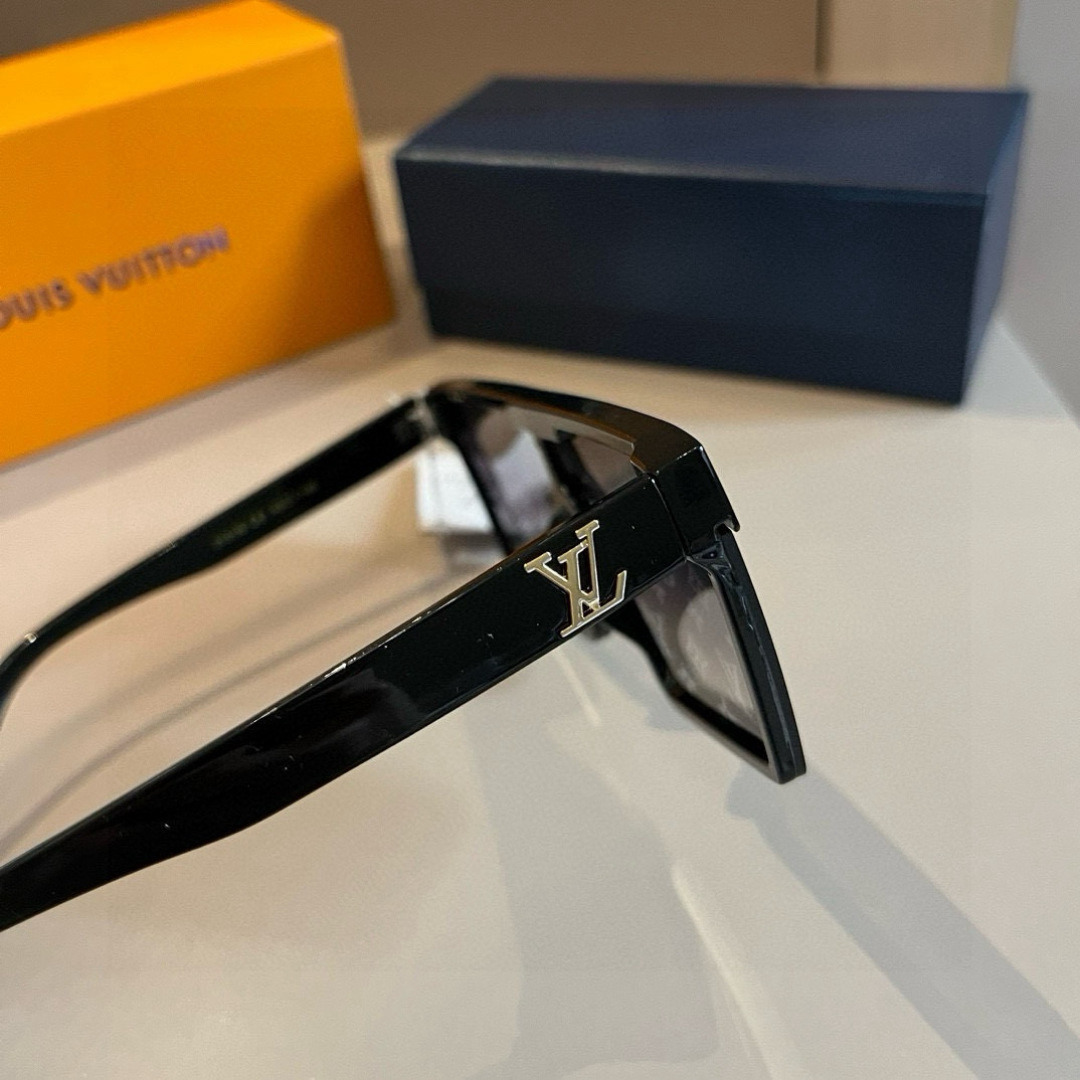 Louis Vuitton Square Frame Sunglasses