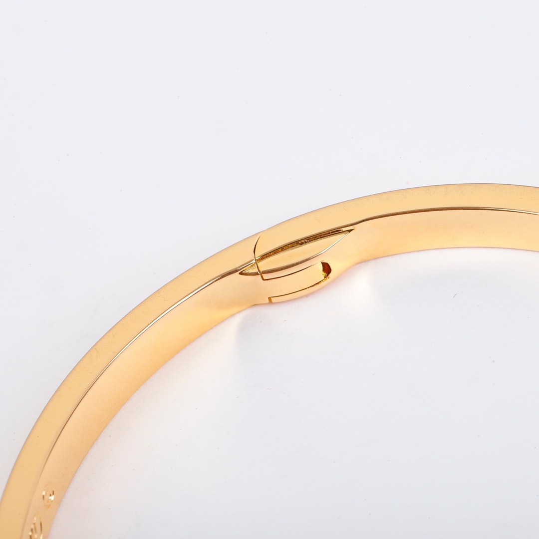 Cartier love narrow version 6 diamond bracelet