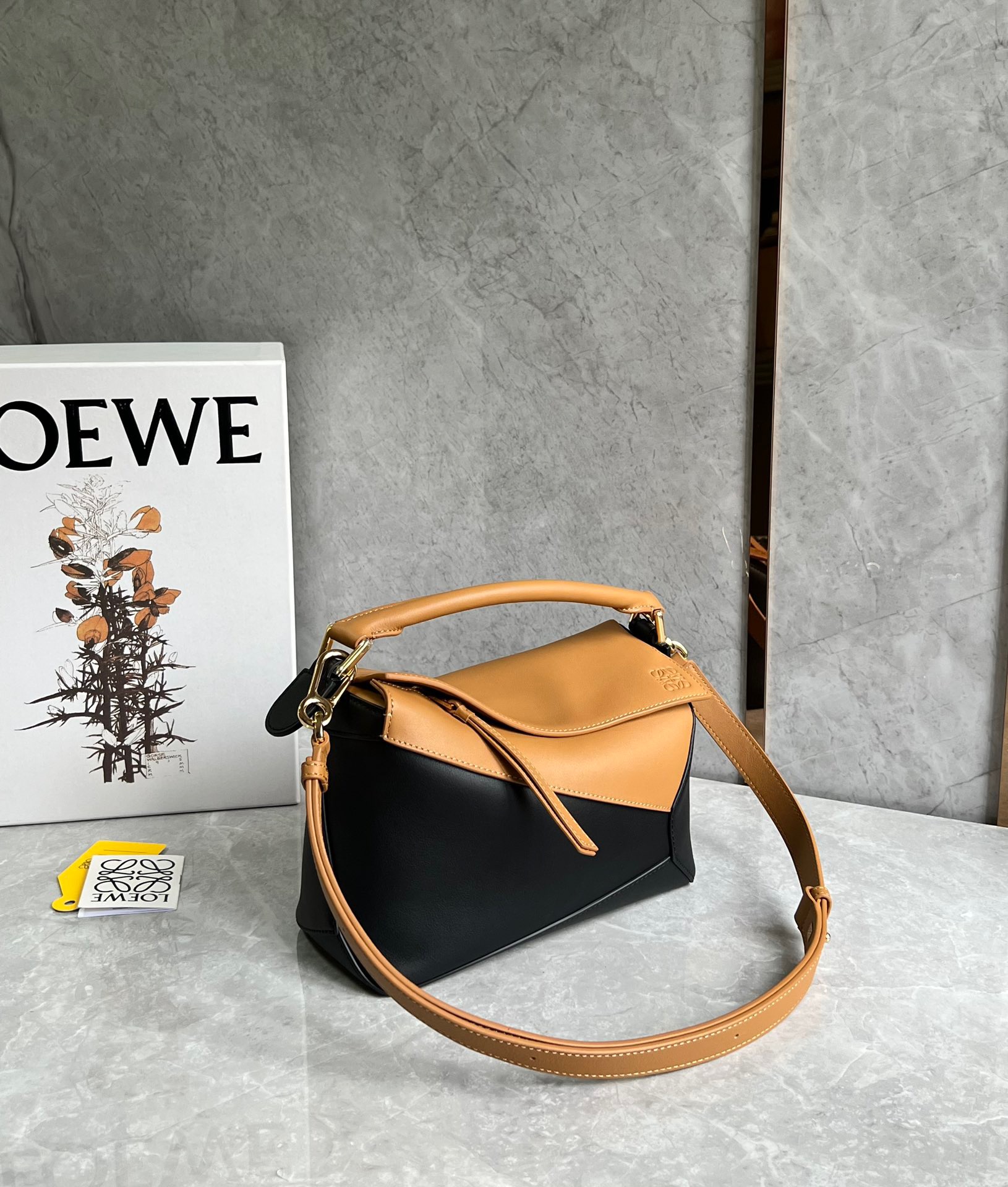 Loewe suede colorblocked zzle bag 0681