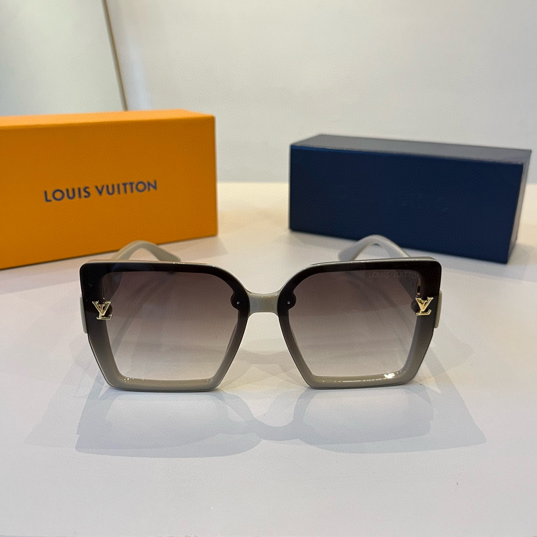 Louis Vuitton Square Frame Sunglasses