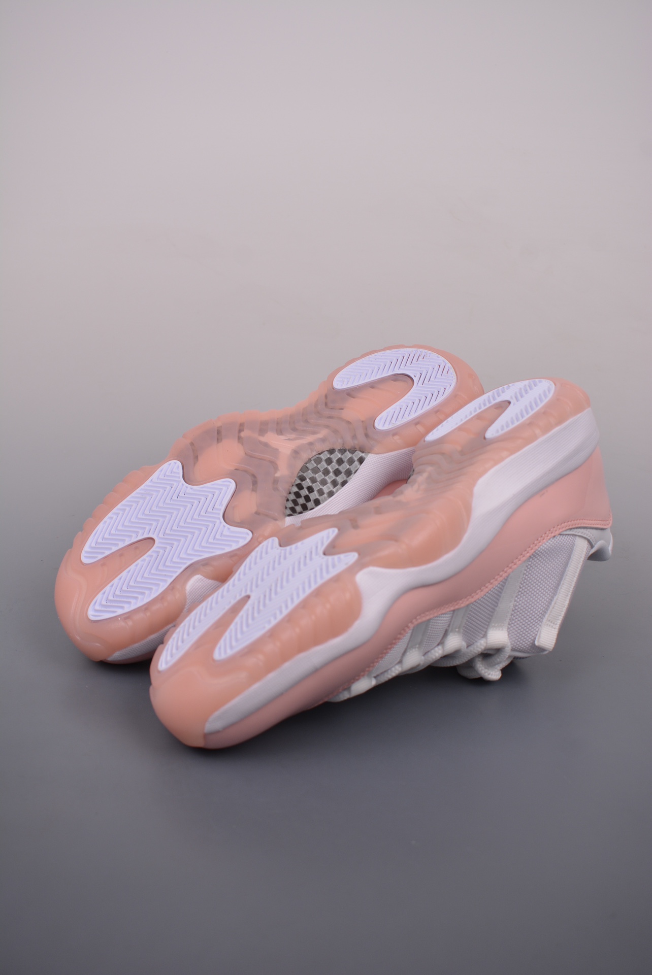 Nike Wmns Air Jordan 11 Retro Low Legend Pink AH7860-160