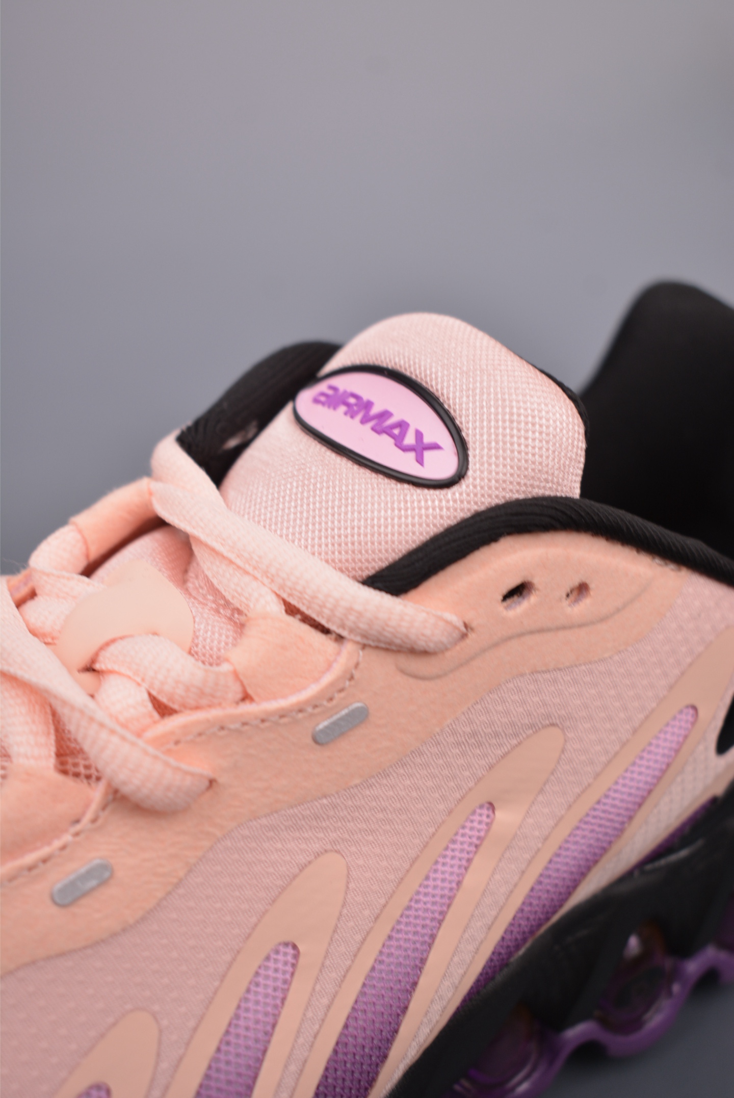 Nike Air Max DN8 Pink, Black and Purple Gradient FQ7860-023