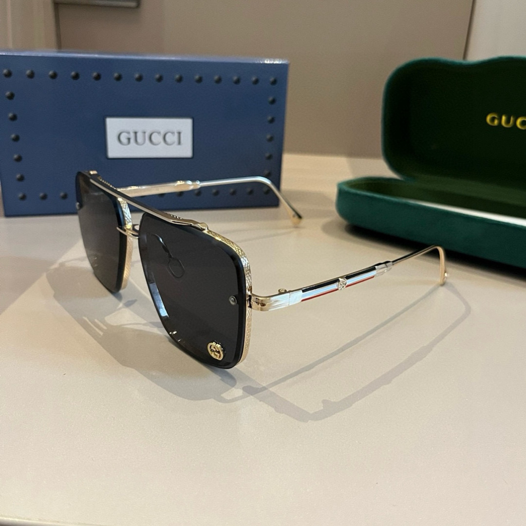 Gucci Square Frame Sunglasses