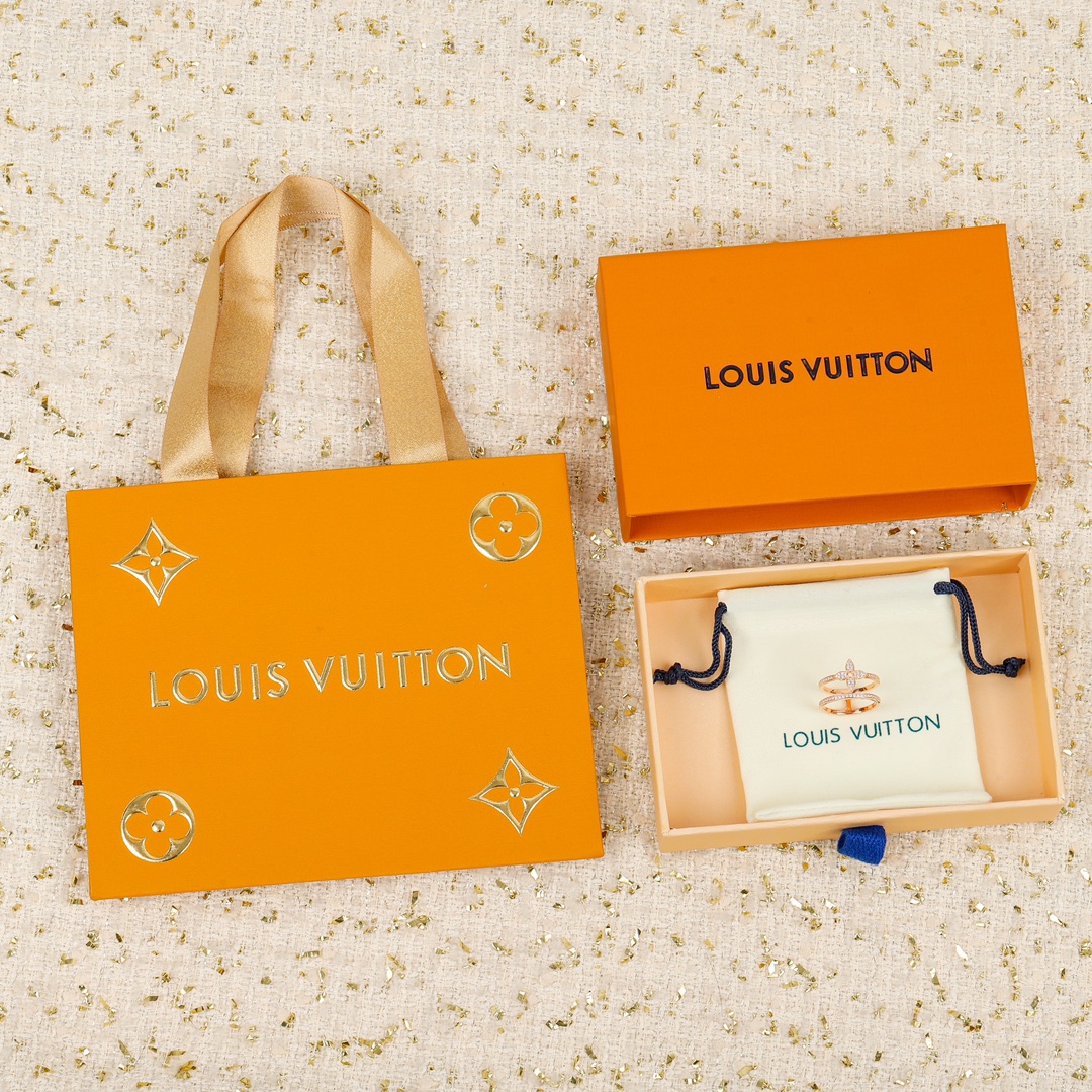 Louis Vuitton double diamond ring