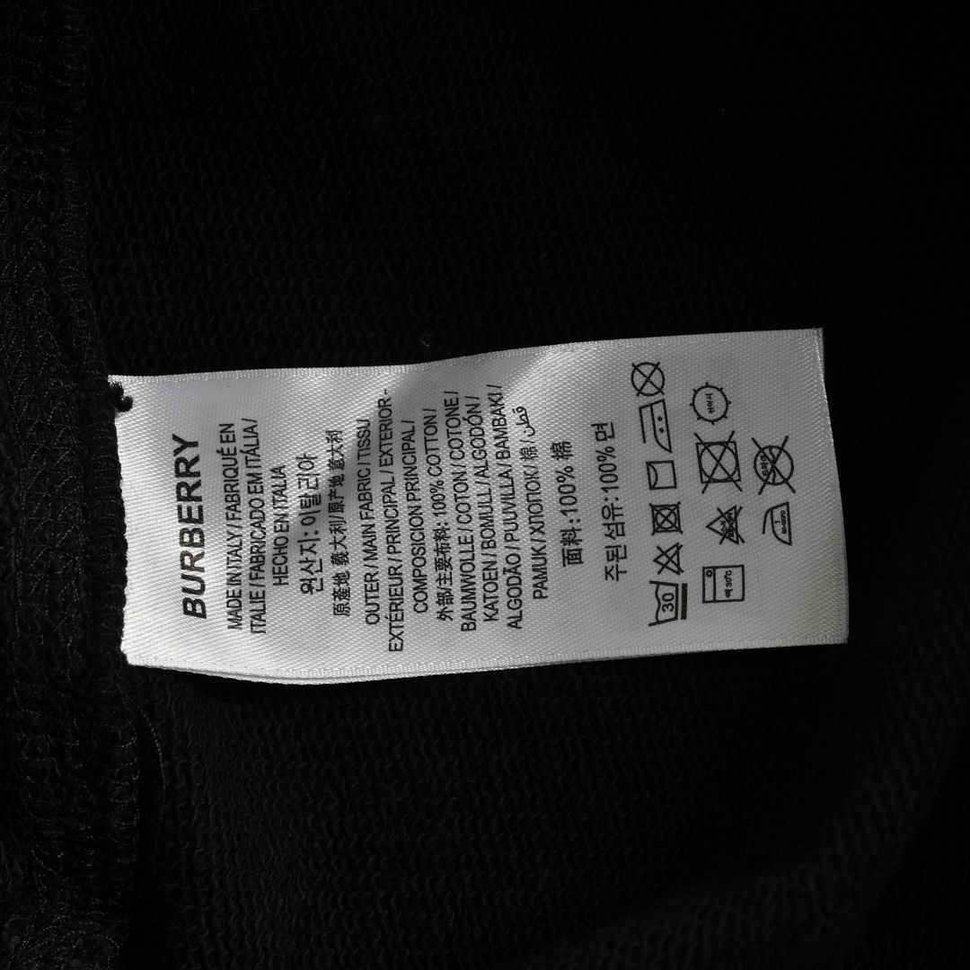 Burberry 24ss pocket horse label shorts