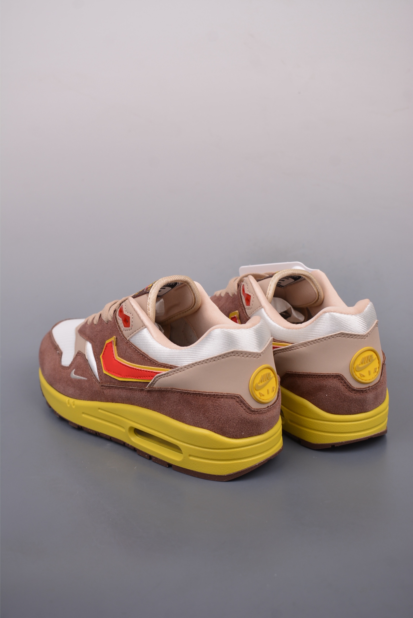 Nike Air Max 1 Donkey Kong Brown HV5776-200