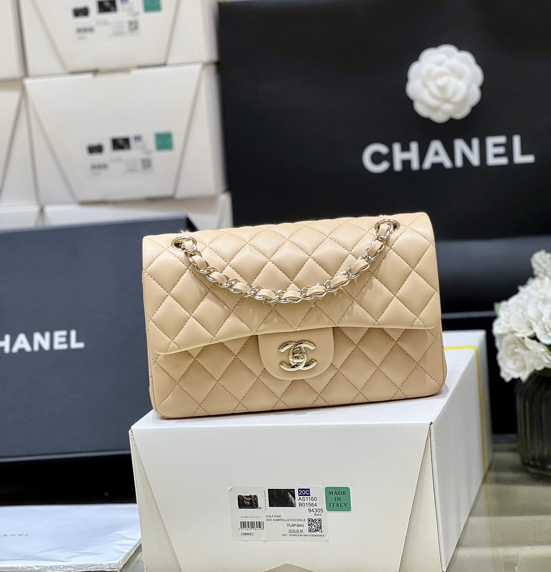 Chanel 25C handle long box AP4404