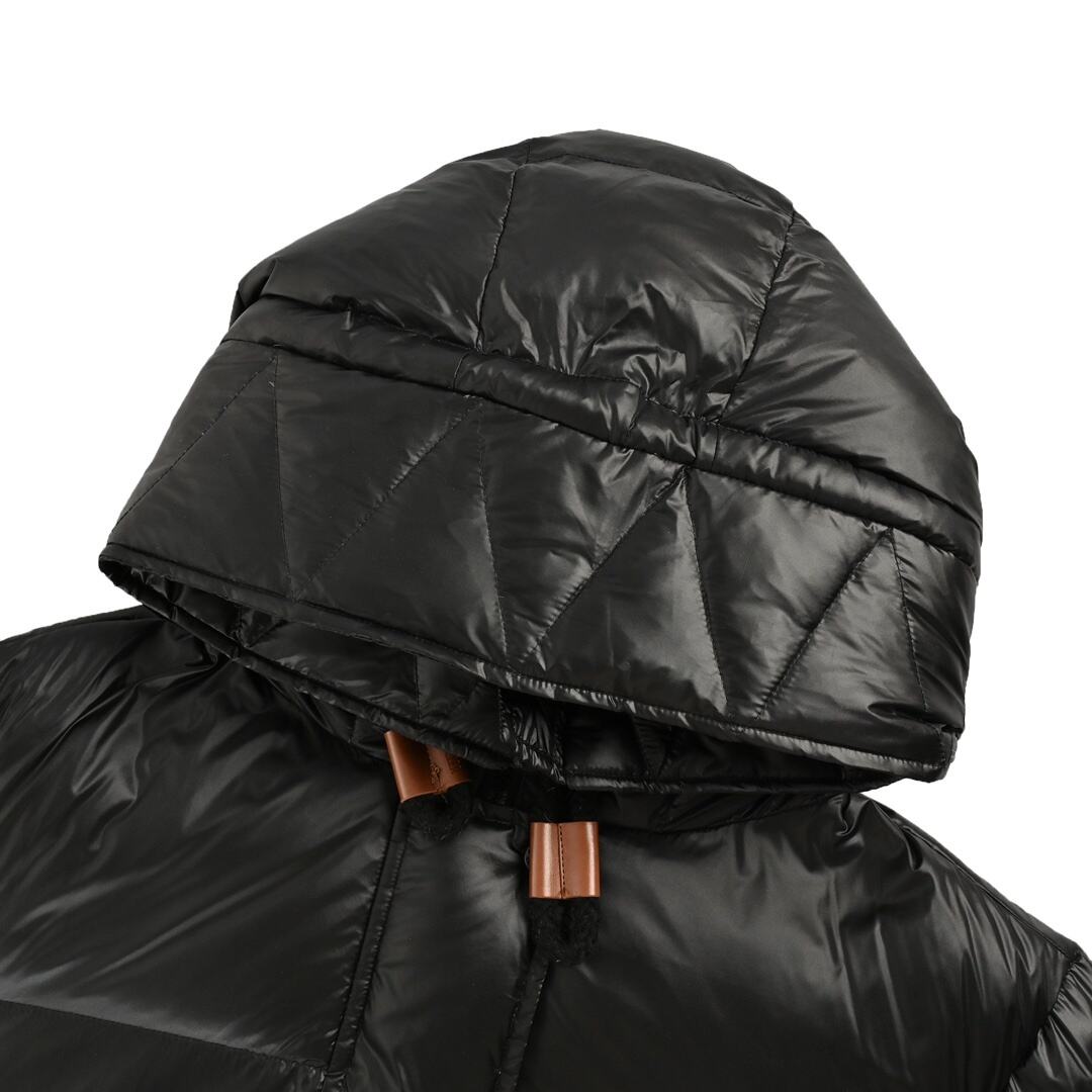 Moncler 24Fw short hooded down jacket