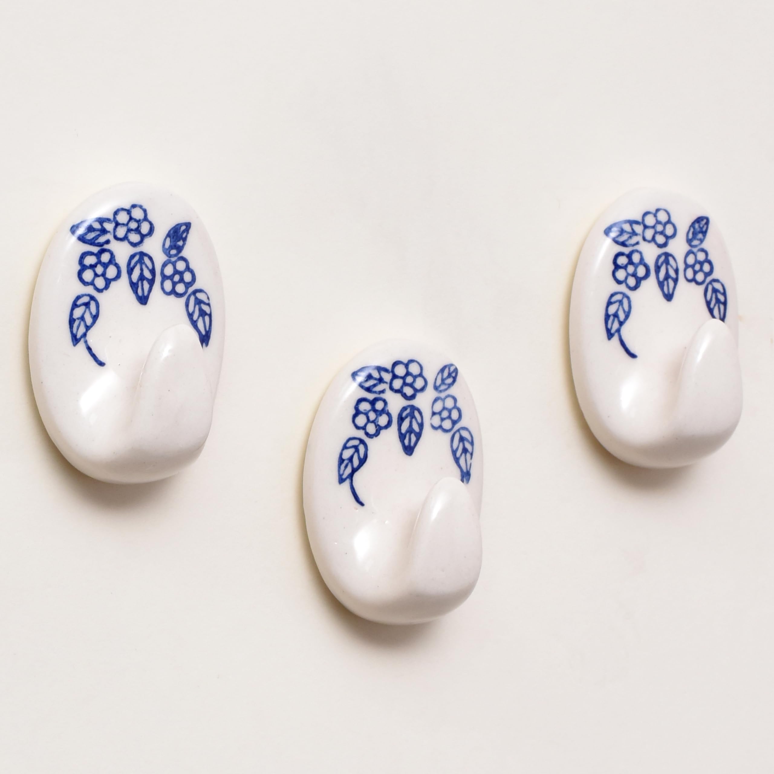 🔥Last Day 49% OFF🔥3 Pcs Handmade Premium Ceramic Boho Adhesive Wall Hooks