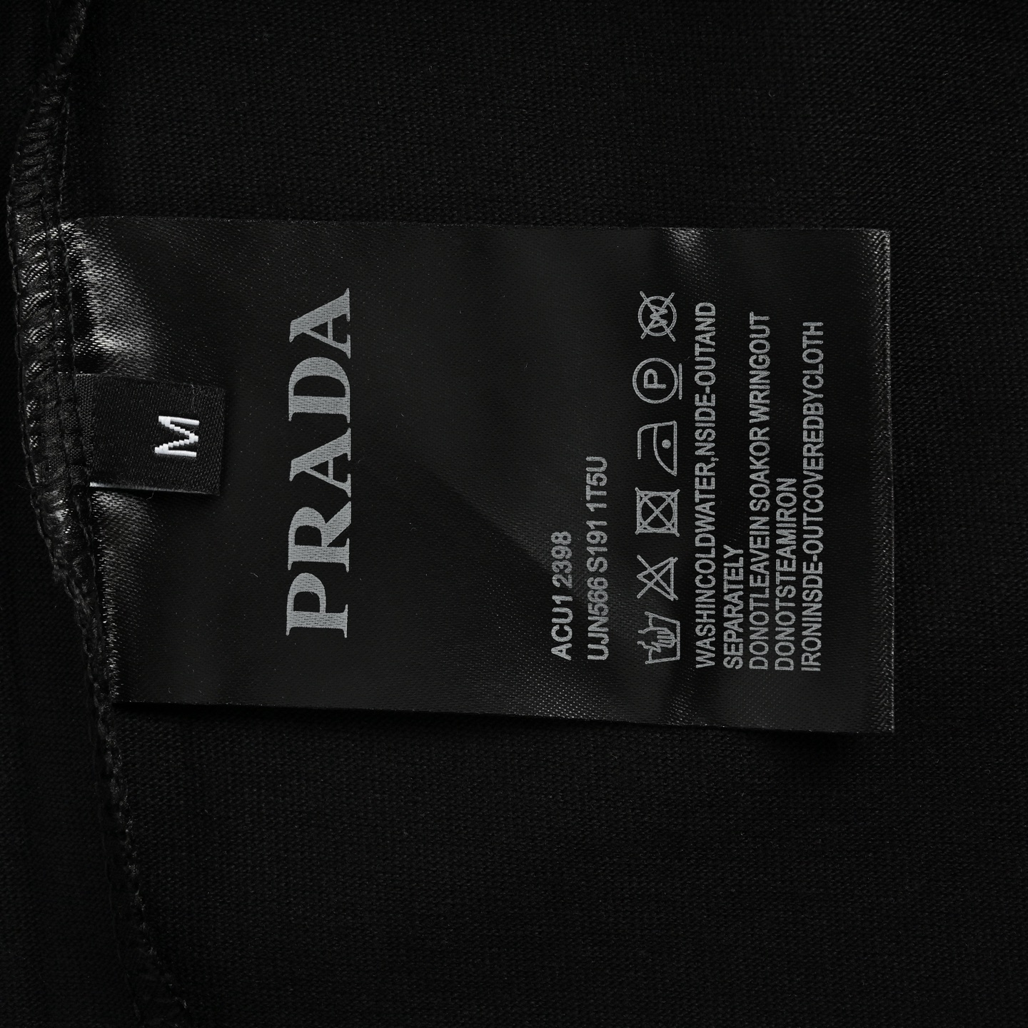 Prada 25ss overlapping logo embroidered short sleeves