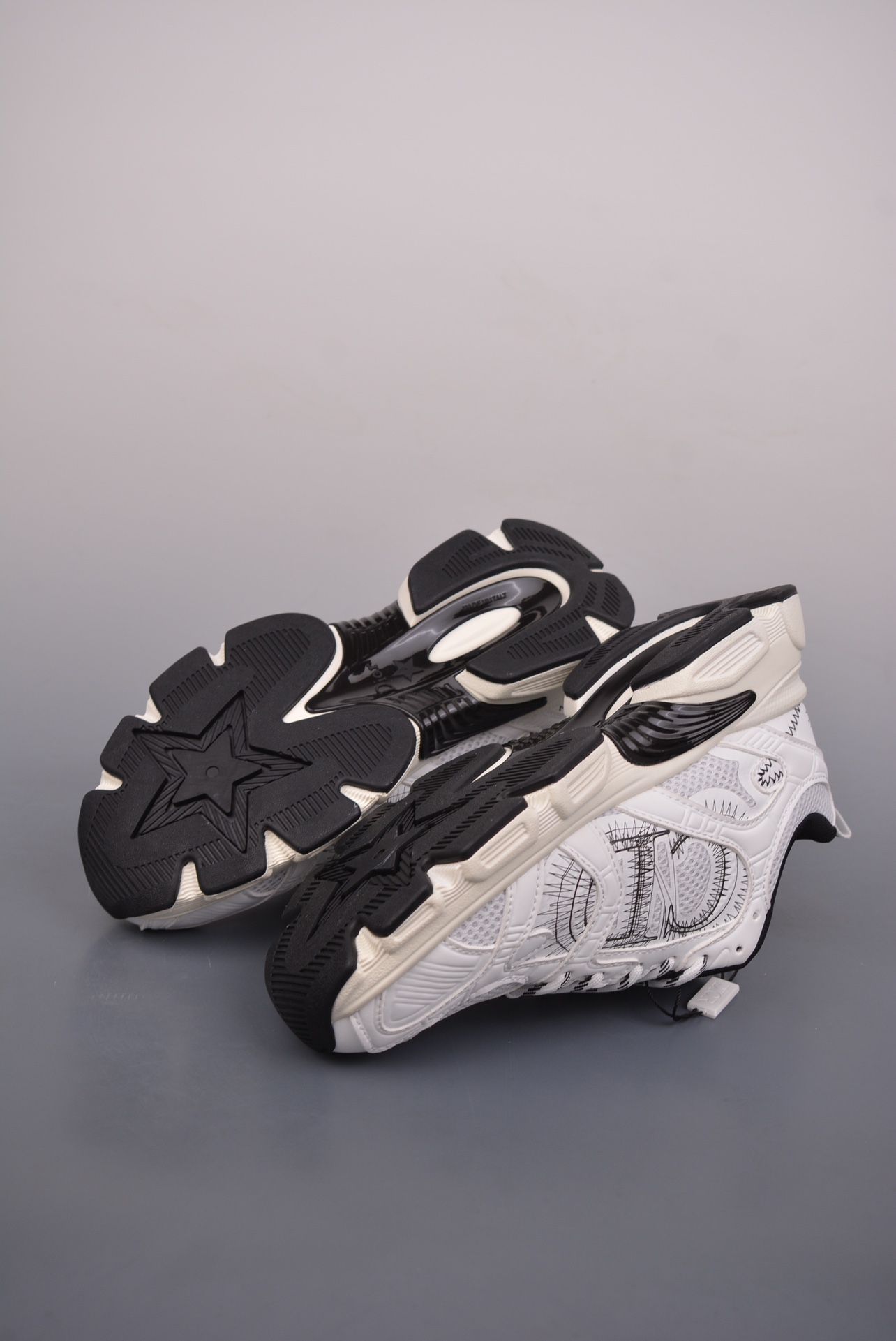 DIOR Chrono sneakers white and black