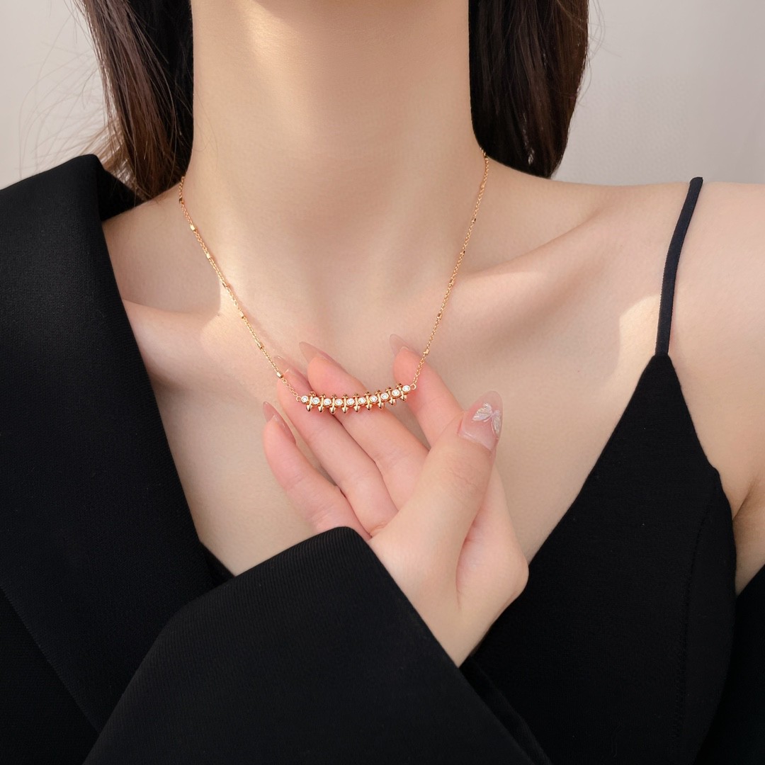 Cartier Rivet Diamond Necklace