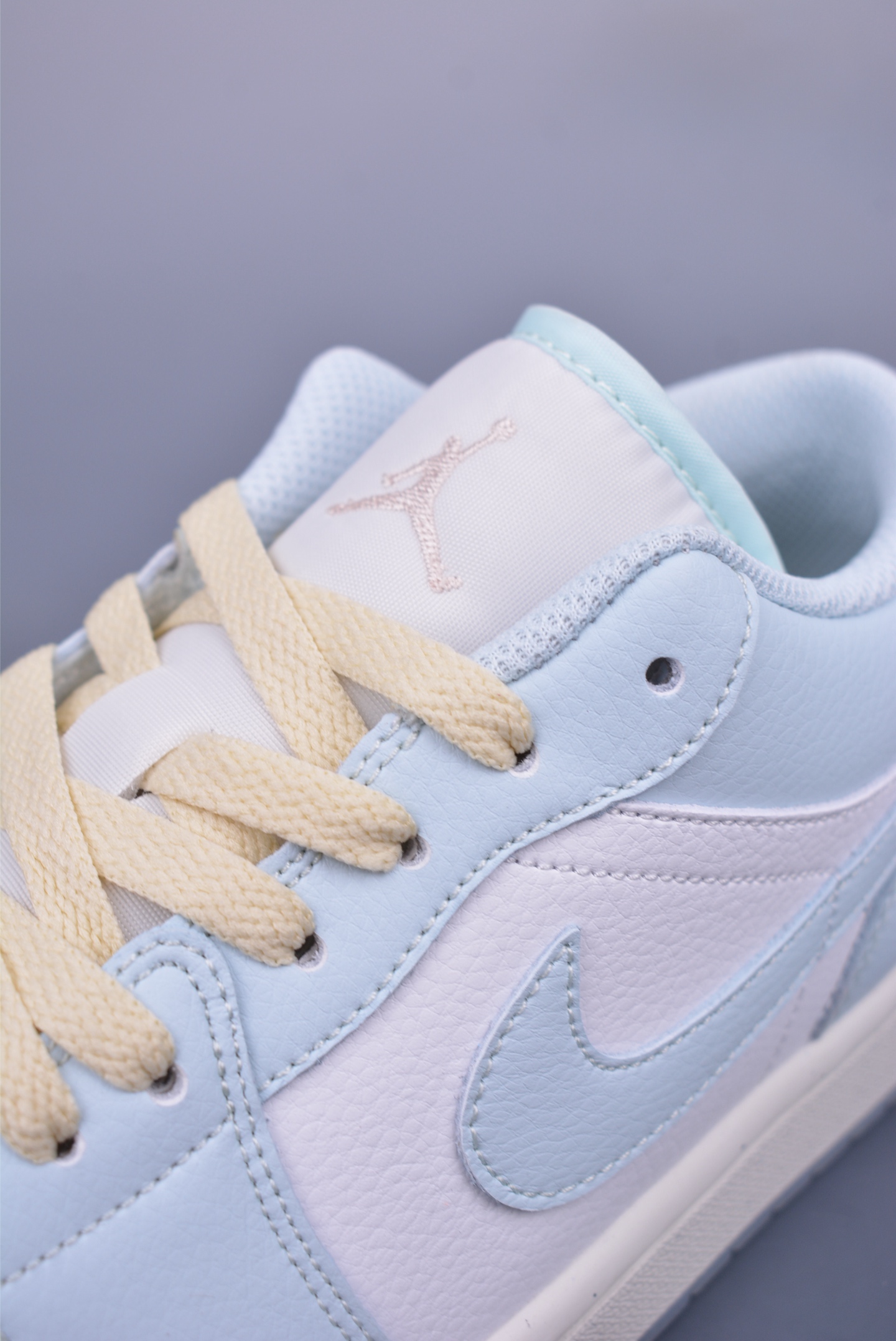 Nike Air Jordan 1 Low AJ1 basketball shoes Light Blue Beige HJ5999-400