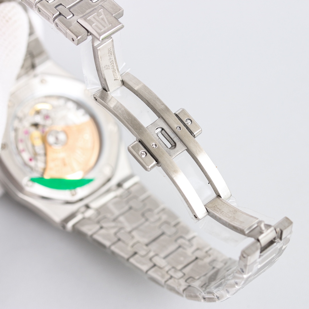 Audemars Piguet Royal Oak 15550BA.OO.1356BA.02