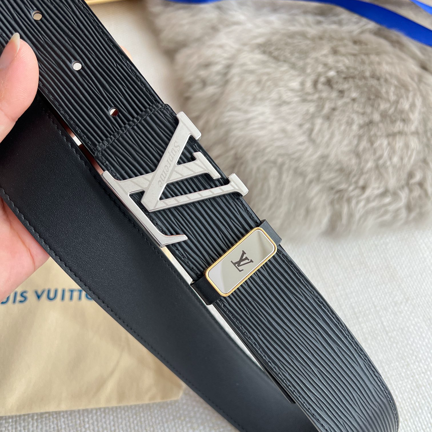 Louis Vuitton ripple leather belt, 3.8cm wide