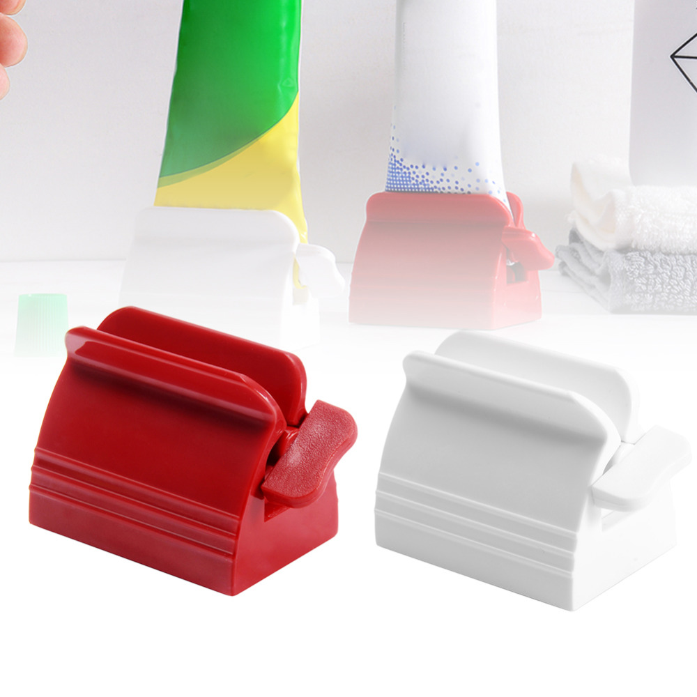 ROLLING TOOTHPASTE SQUEEZER（BUY 3 GET 3 FREE & FREE SHIPPING)