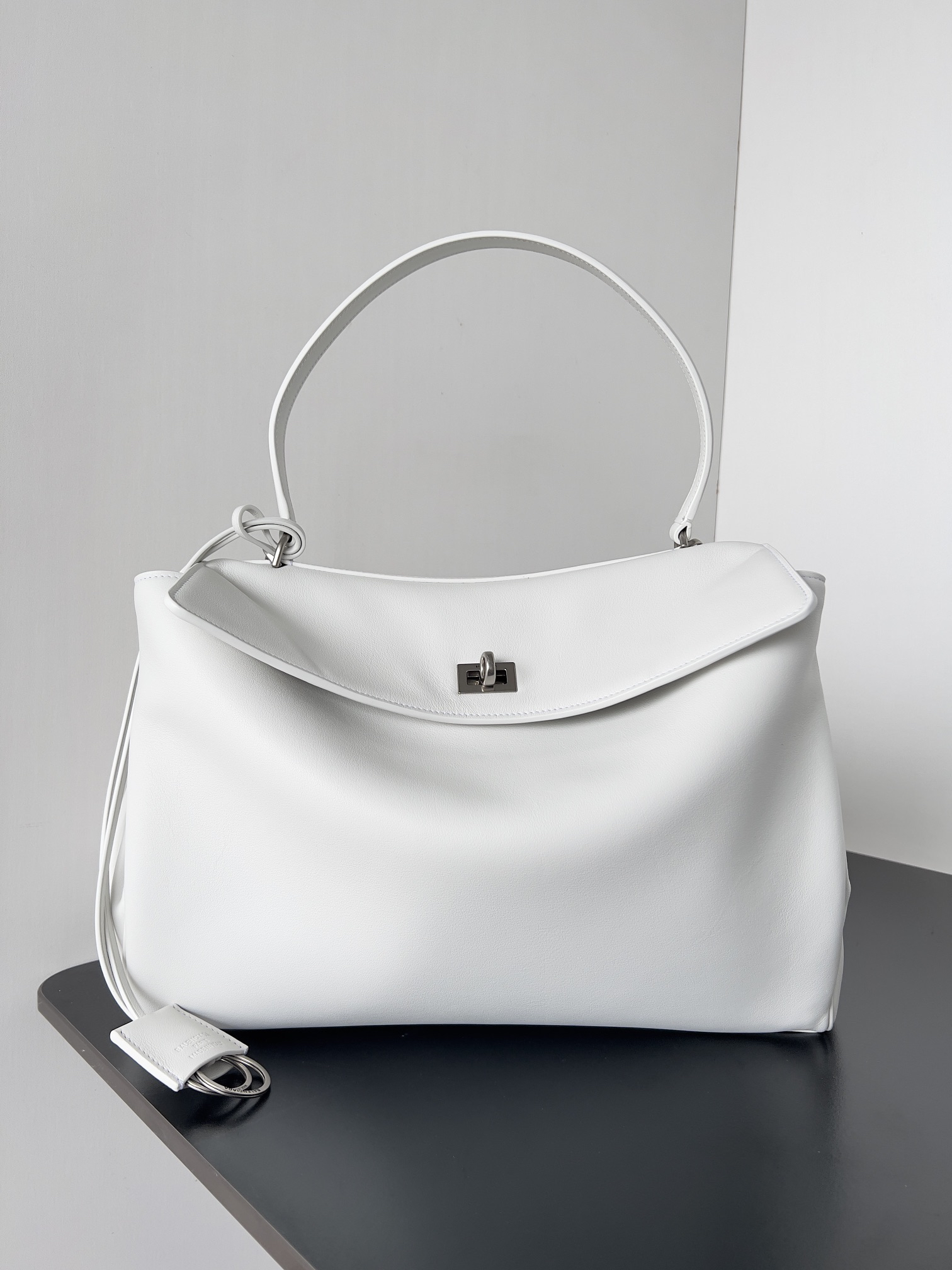 Balenciaga redeo series handbag 789772