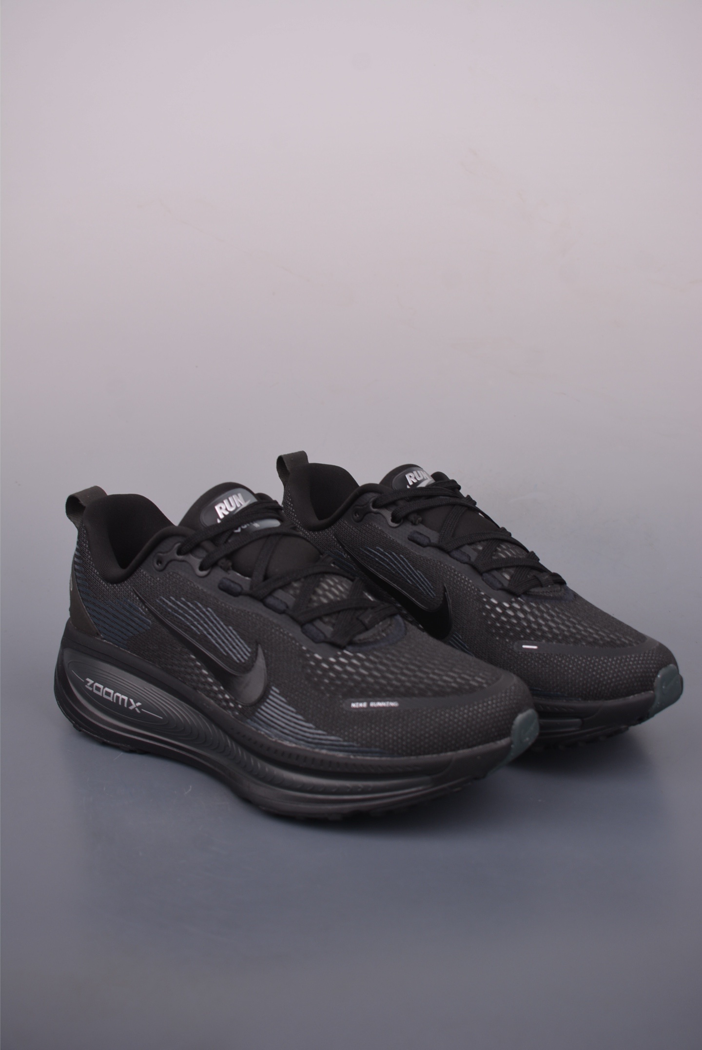 Nike Vomero 18 