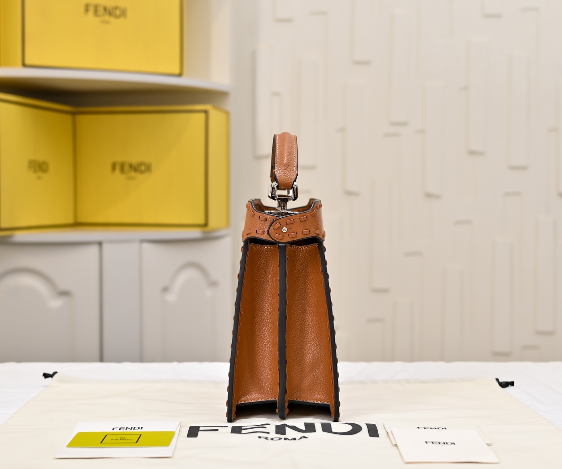 FENDI ekalboo macaron hand-sewn kitten bag 3361