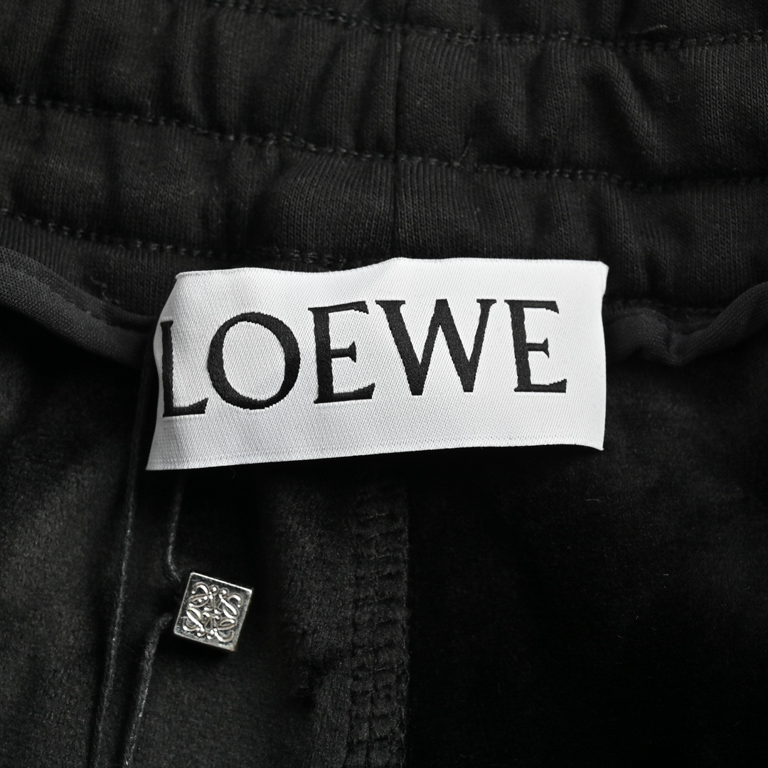 Loewe 23Fw leather patch pocket embroidered flame fleece trousers