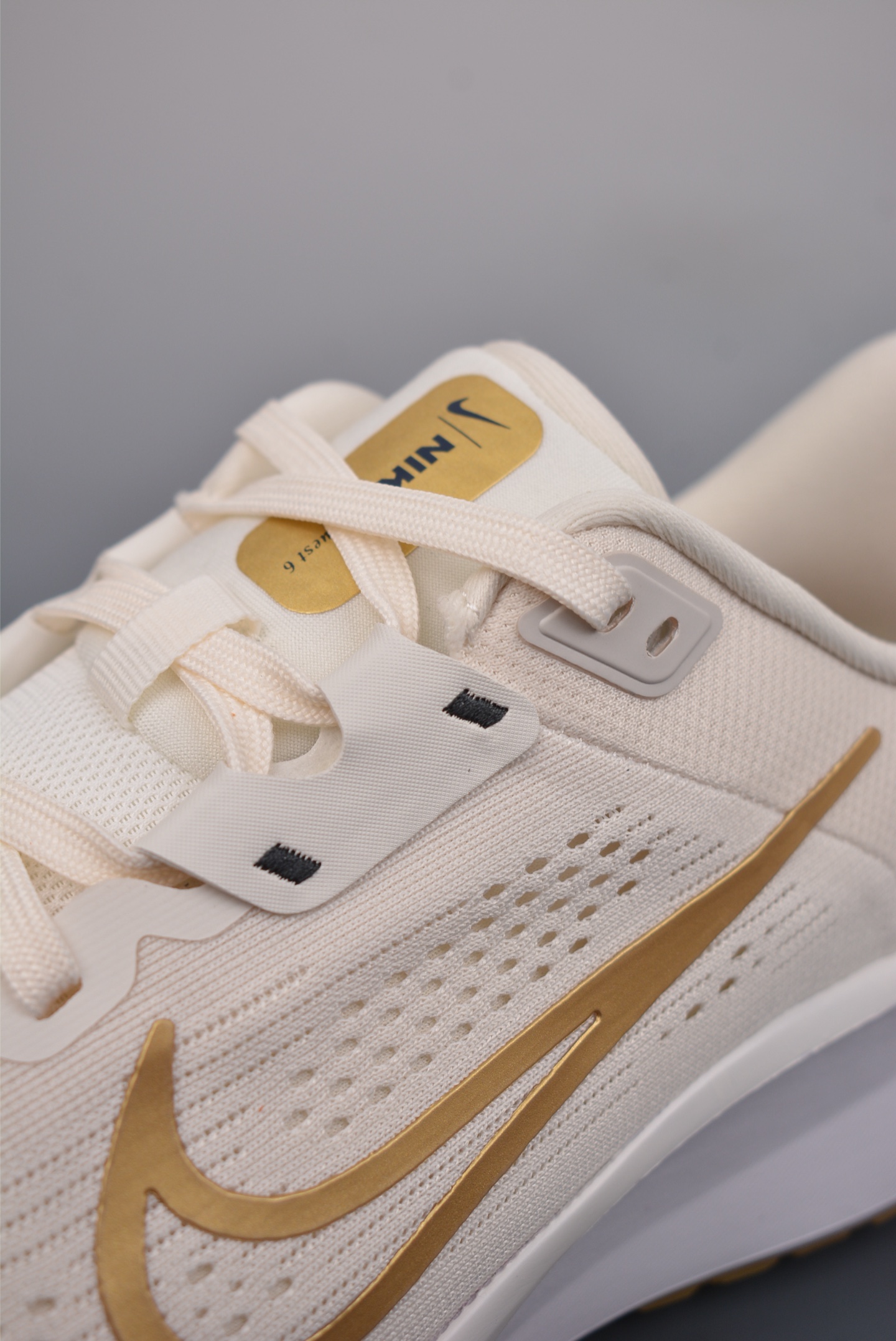 Nike Zoom Quest 6 Mesh Beige White Gold FD6034-003
