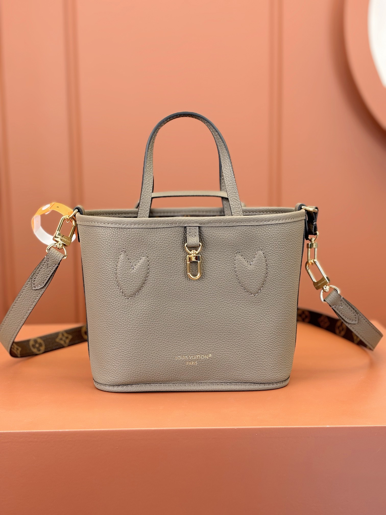 Louis Vuitton NEVERFULL INSIDE OUT BB Bag M12109