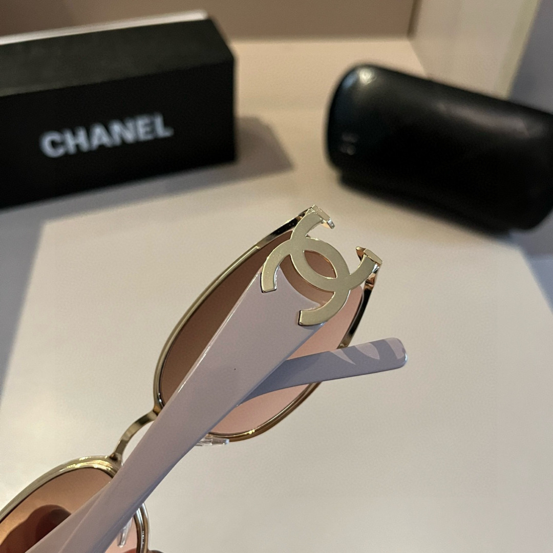 Chanel round frame sunglasses