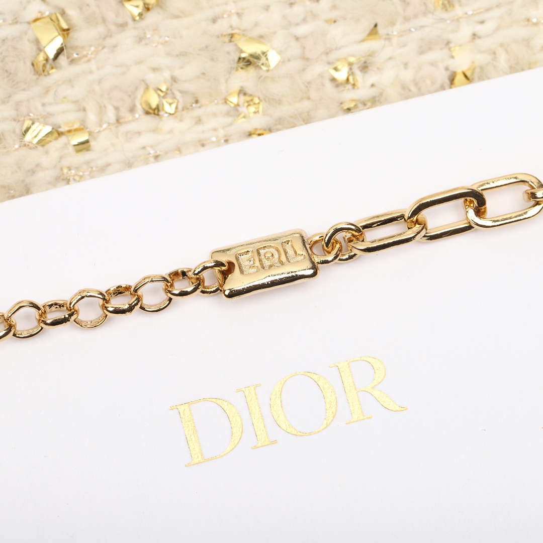 Dior small flower bracelet