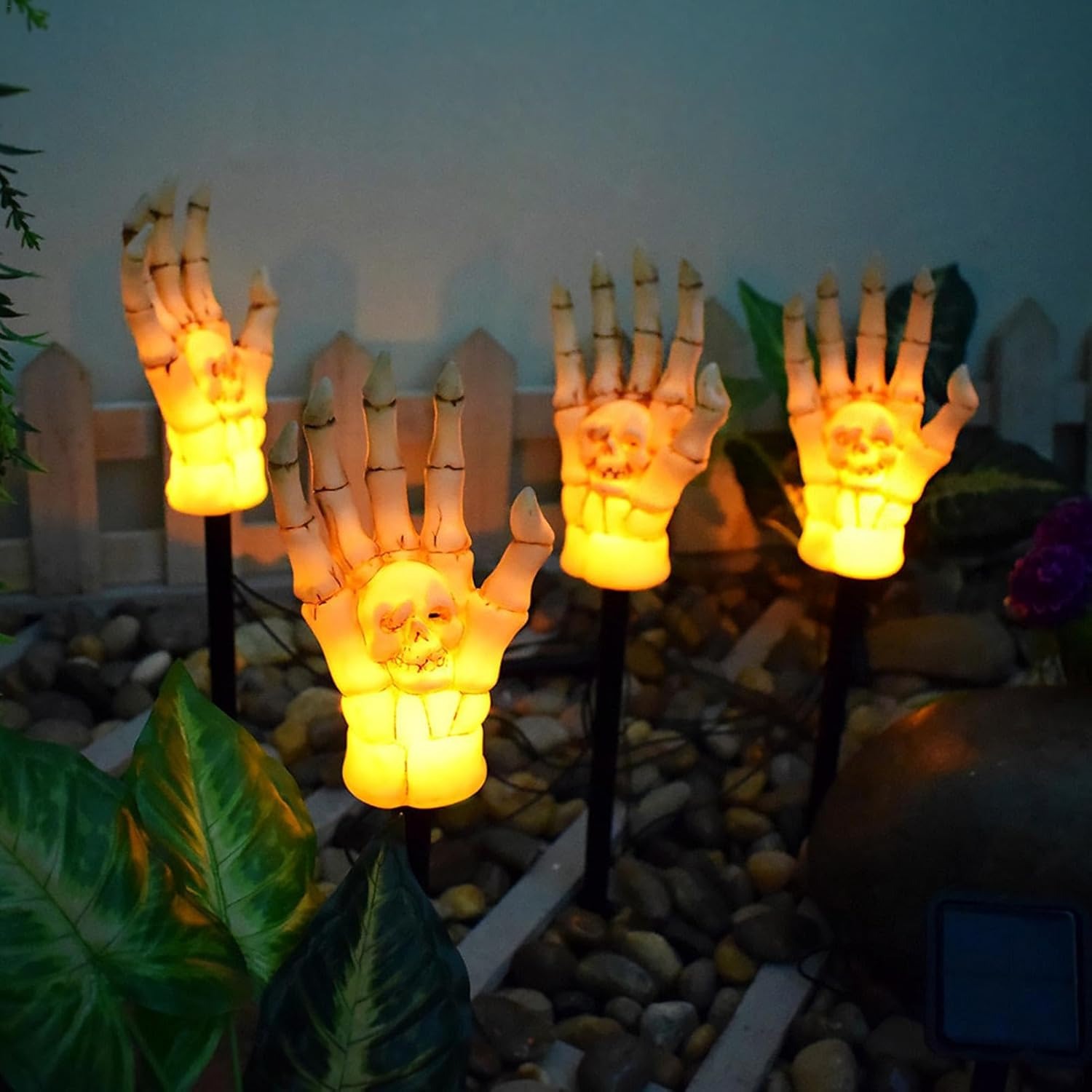 ✨Flash Sale✨Halloween Skeleton Hands Solar Lights
