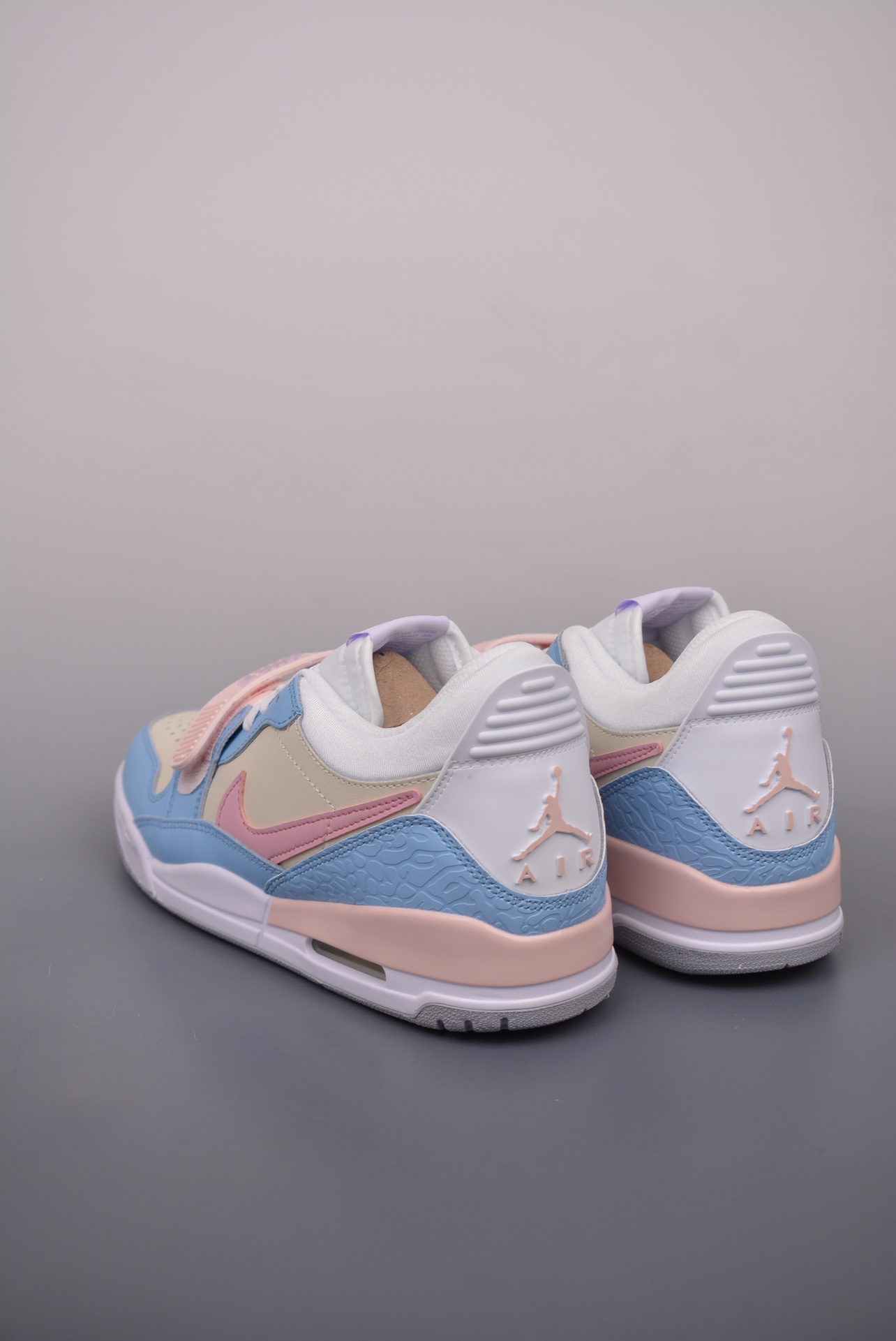 Air Jordan Legacy 312 Low Pink HF0747-151