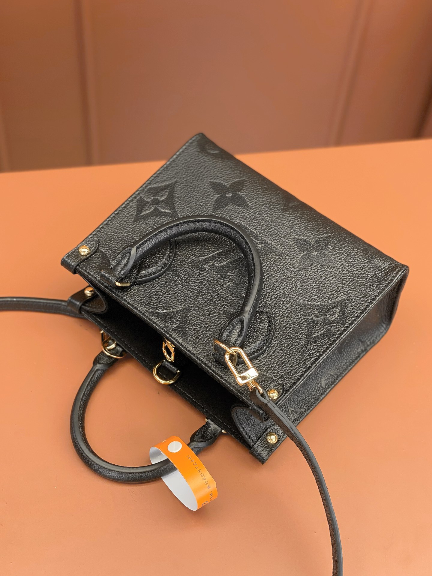 Louis Vuitton ONTHEGO BB Handbag M46993