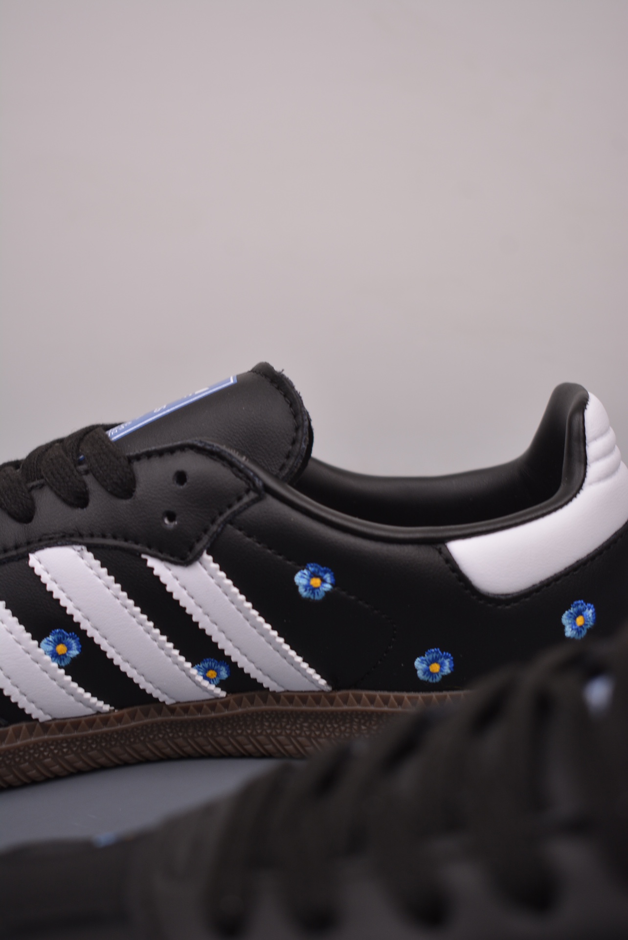 Adidas Wmns Originals Samba OG Black Embroidered Floral IF4397