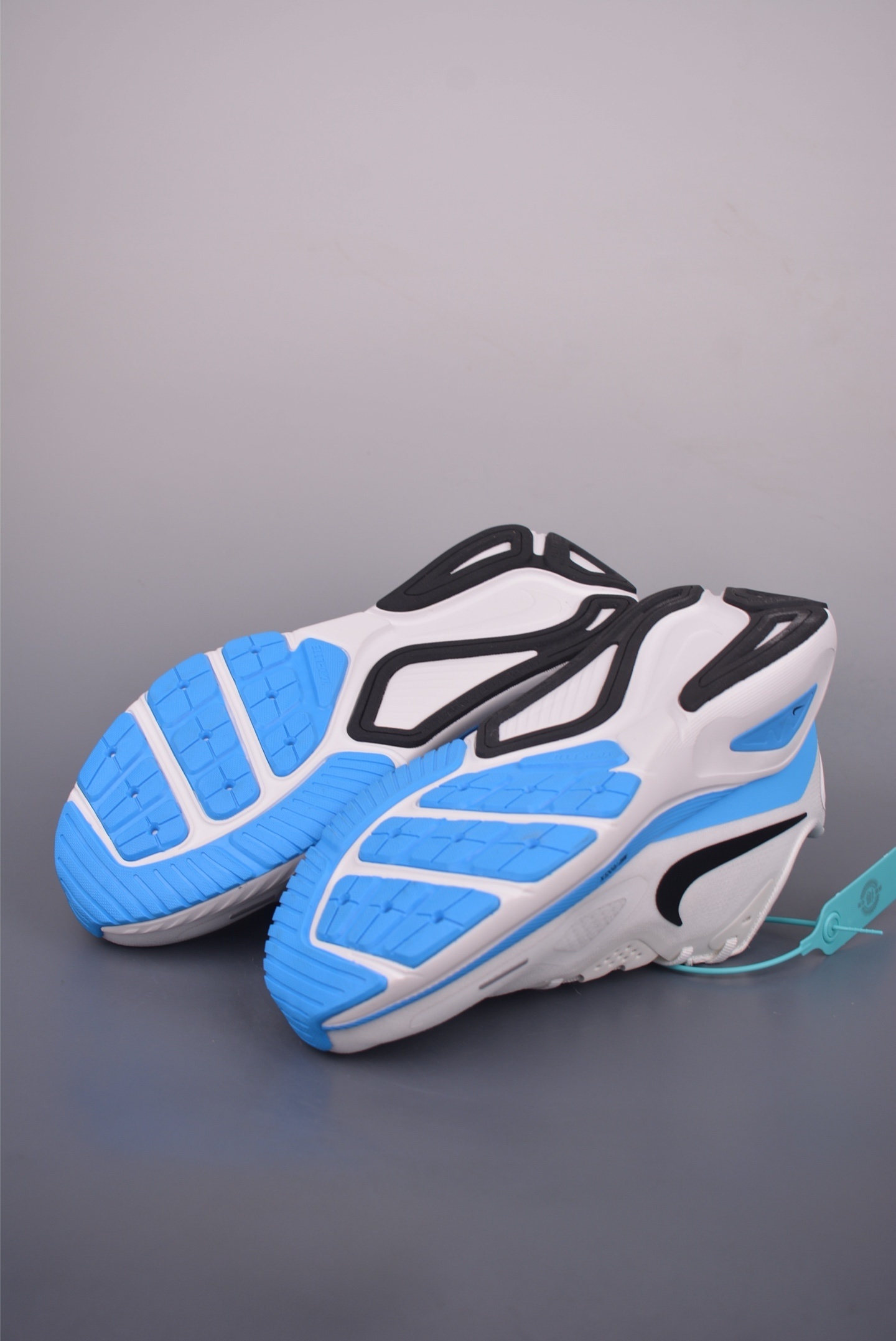 Nike Air STRUCTURE 26 running shoes 