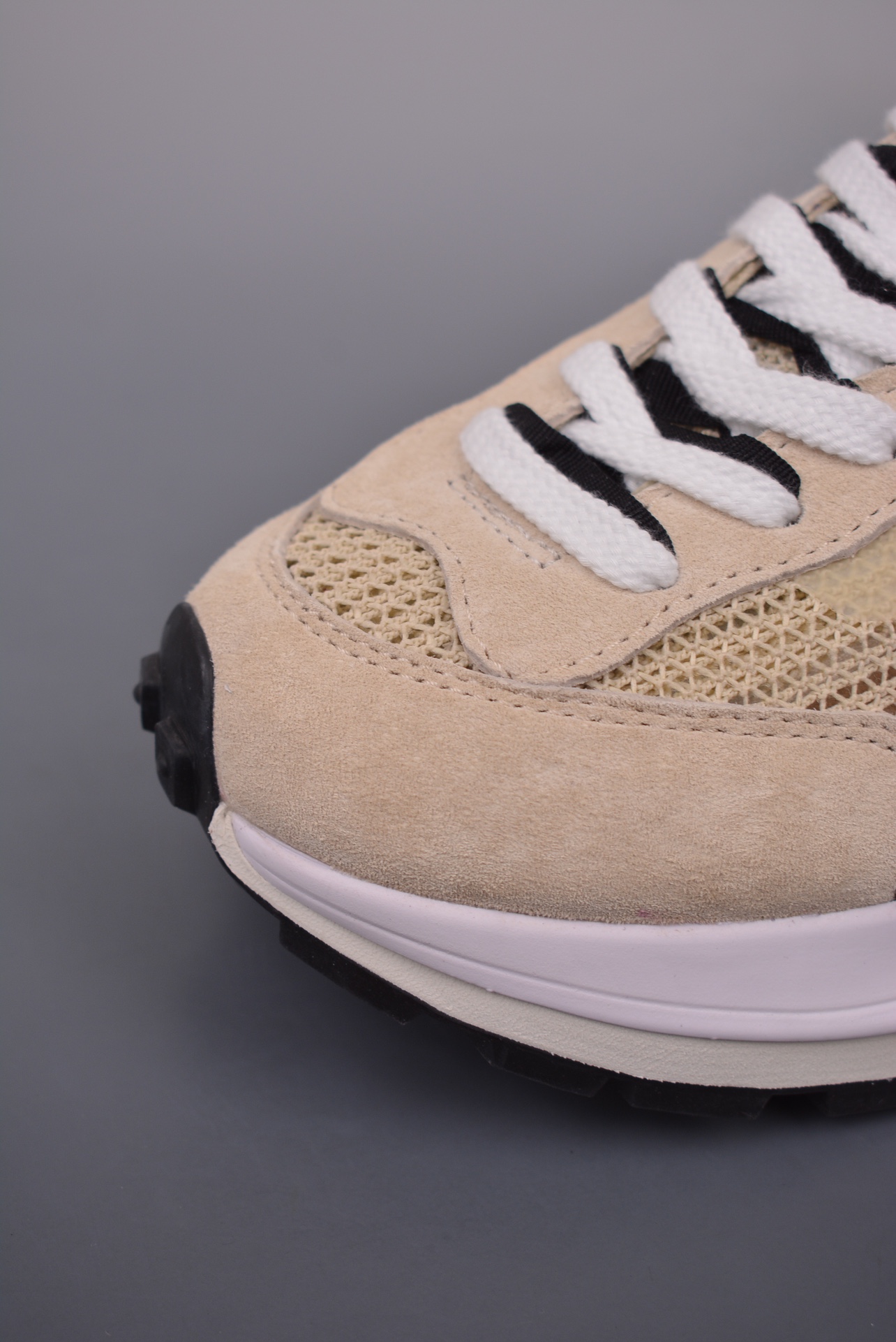 Sacai x Nike VaporWaffle 3.0 Khaki Black CV1363-108