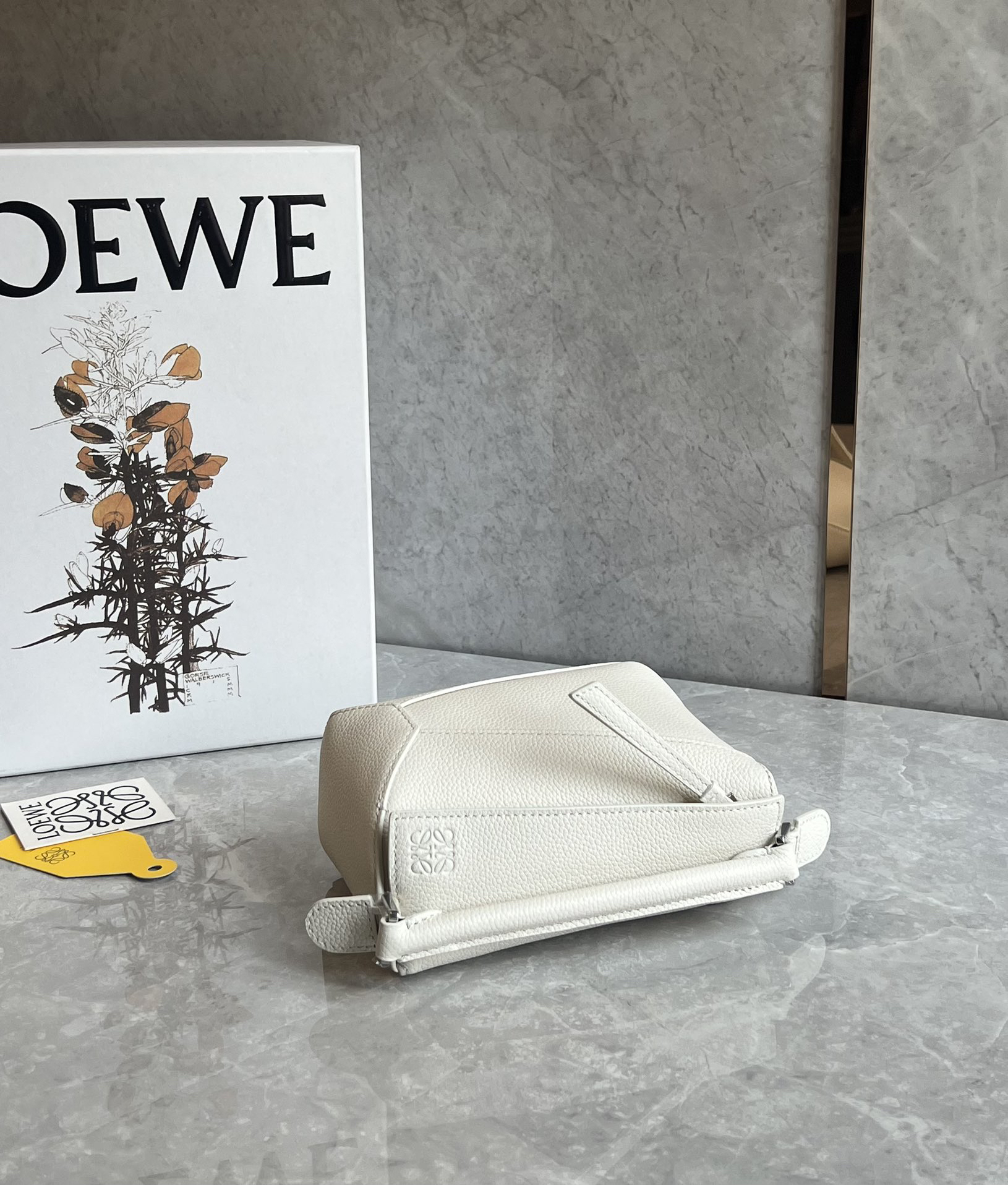 Loewe zzle mini handbag 0680